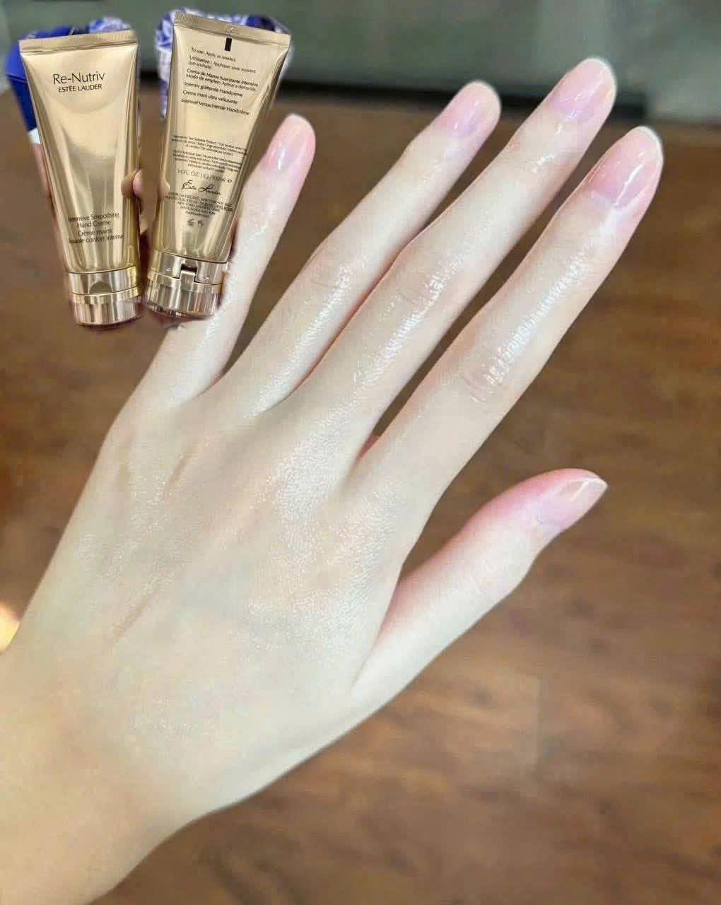 Kem tay Estee Lauder_thumbnail_3