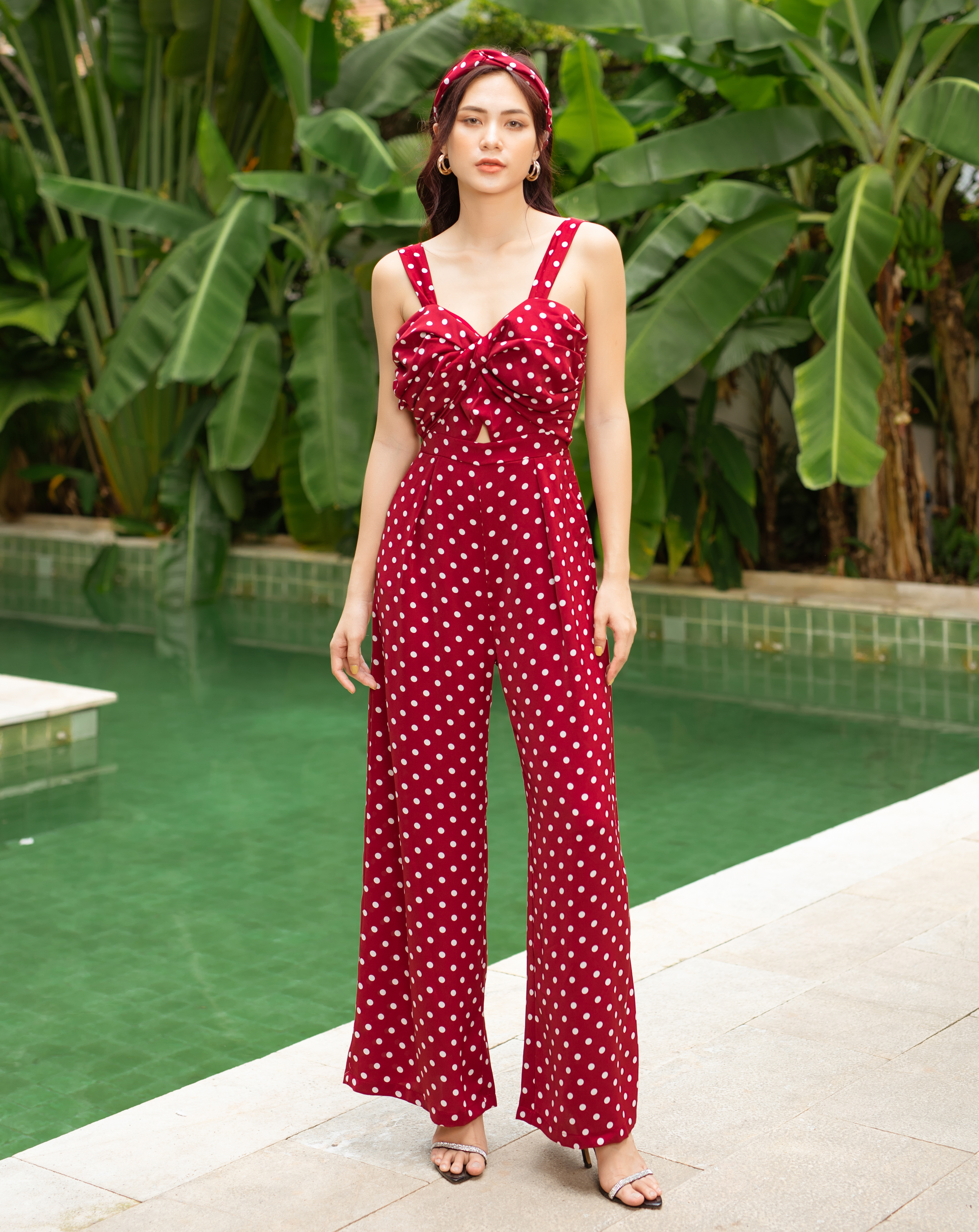 Jumpsuit dài 2 dây xoắn ngực_thumbnail_2