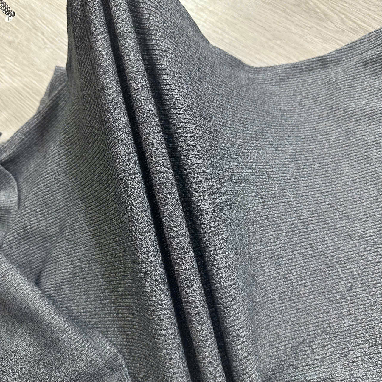 V379 VAY NU UNI (L14-4)_thumbnail_6