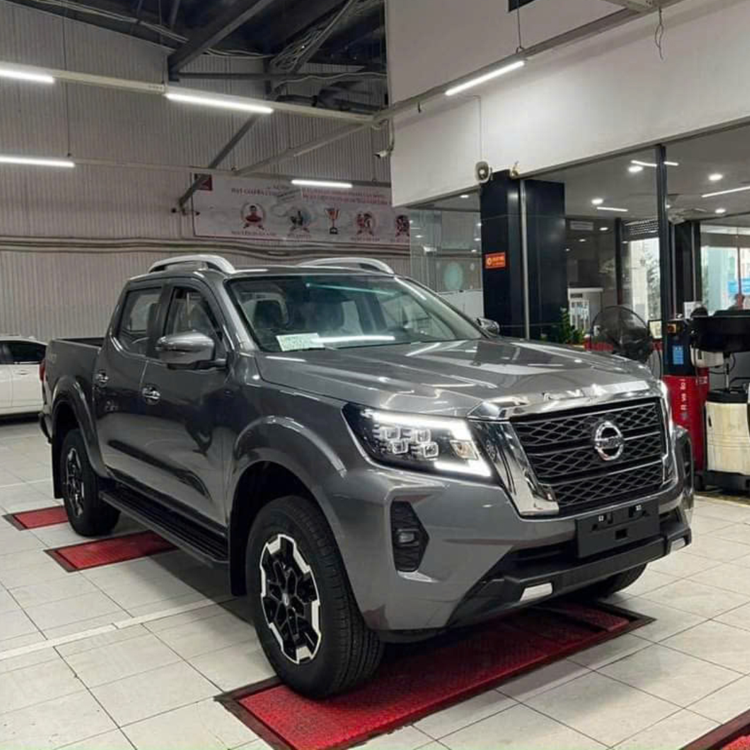 Nissan Navara VL cao cấp_thumbnail_3