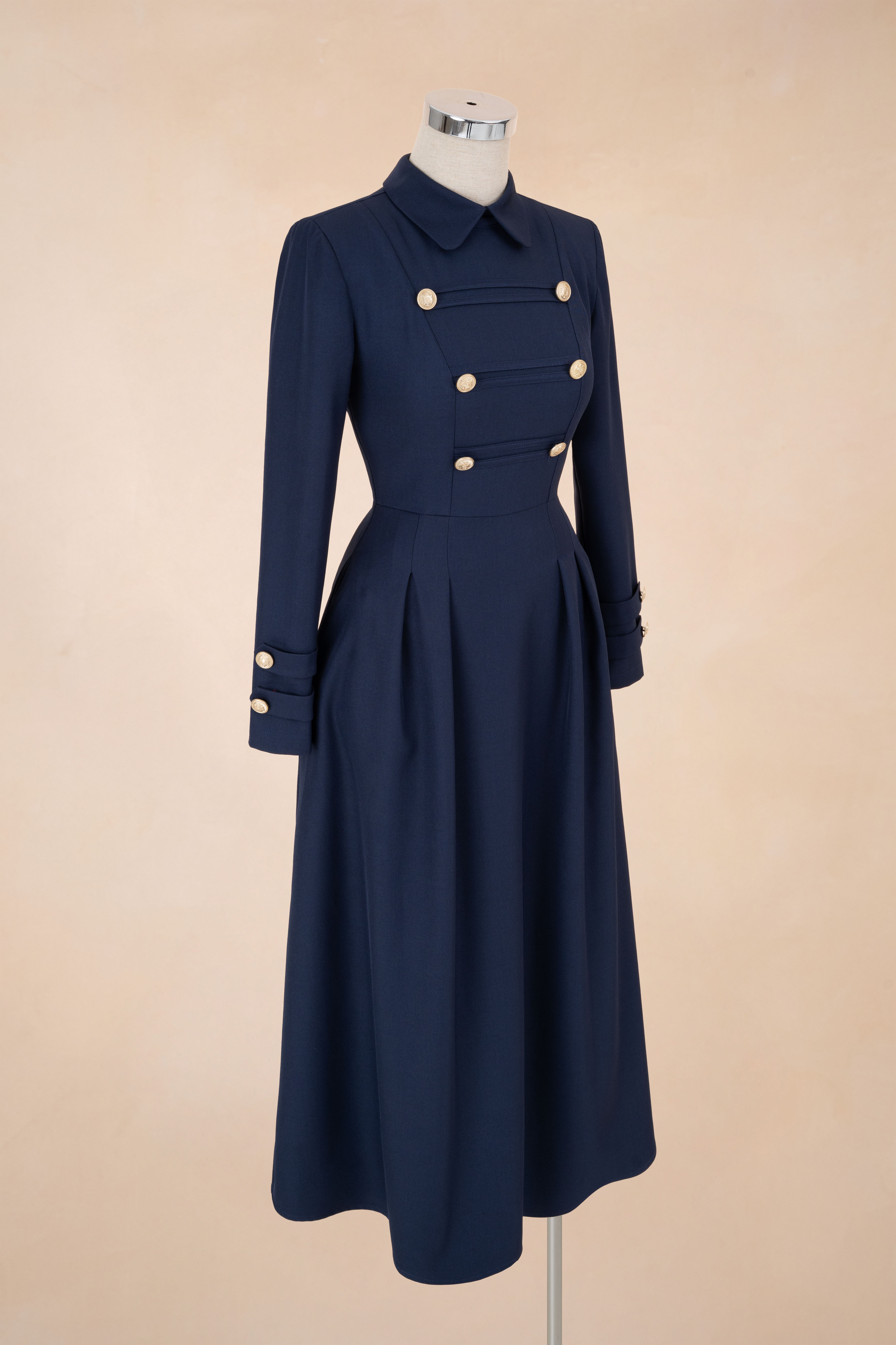 Đầm Xoè Phối Cúc Tay Dài_thumbnail_2