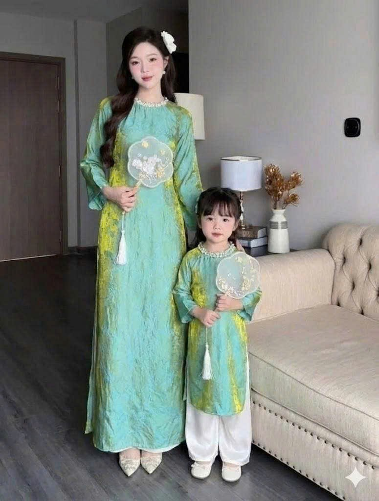 [D12] Bộ áo dài cổ đính ngọc TENO dành cho mẹ và bé_thumbnail_2