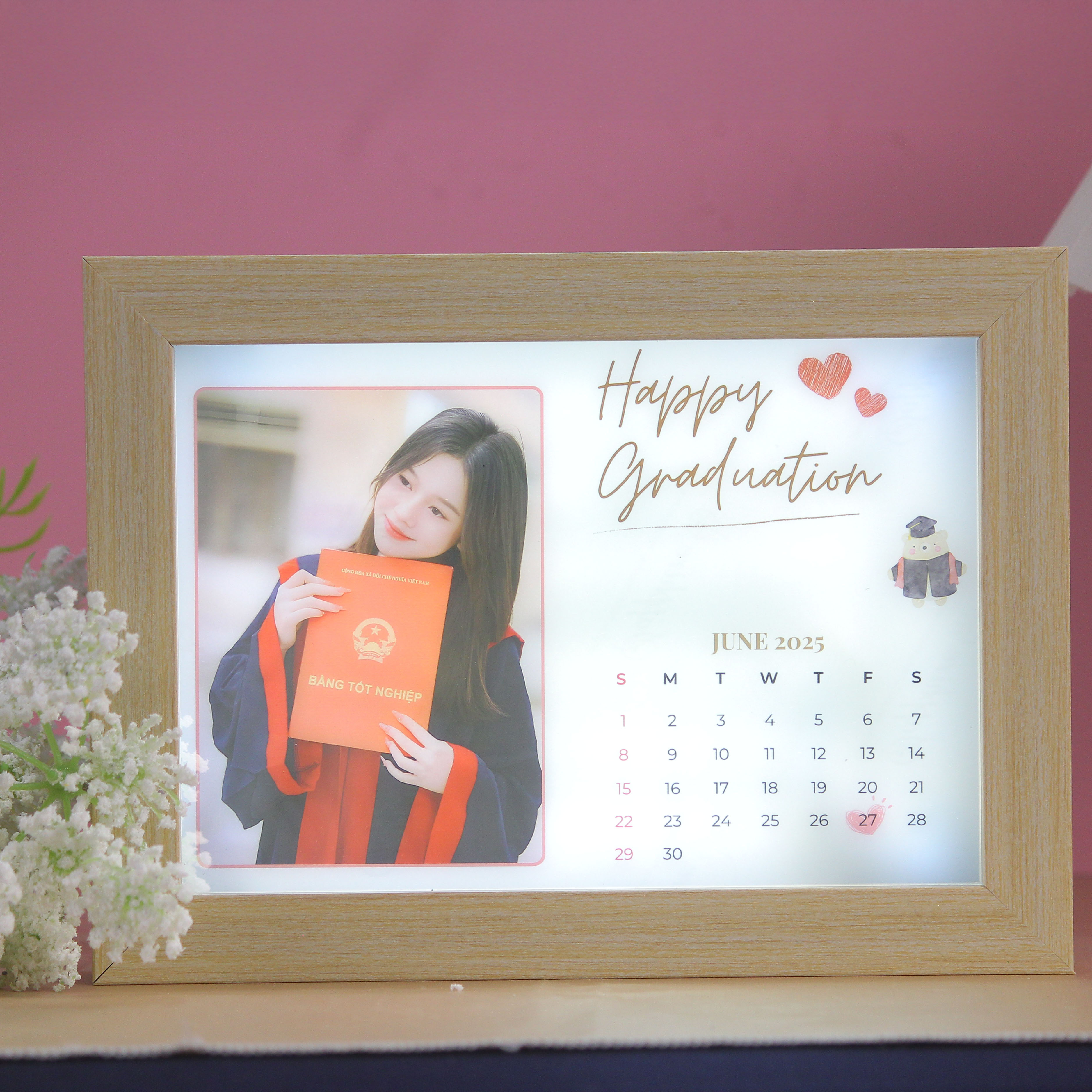 Tranh Gương Đèn Led In Ảnh Cá Nhân Hóa – Quà Tặng Tốt Nghiệp Ý Nghĩa Dành Cho Bạn Bè, Người Thân Kỷ Niệm Ngày Ra Trường_thumbnail_4