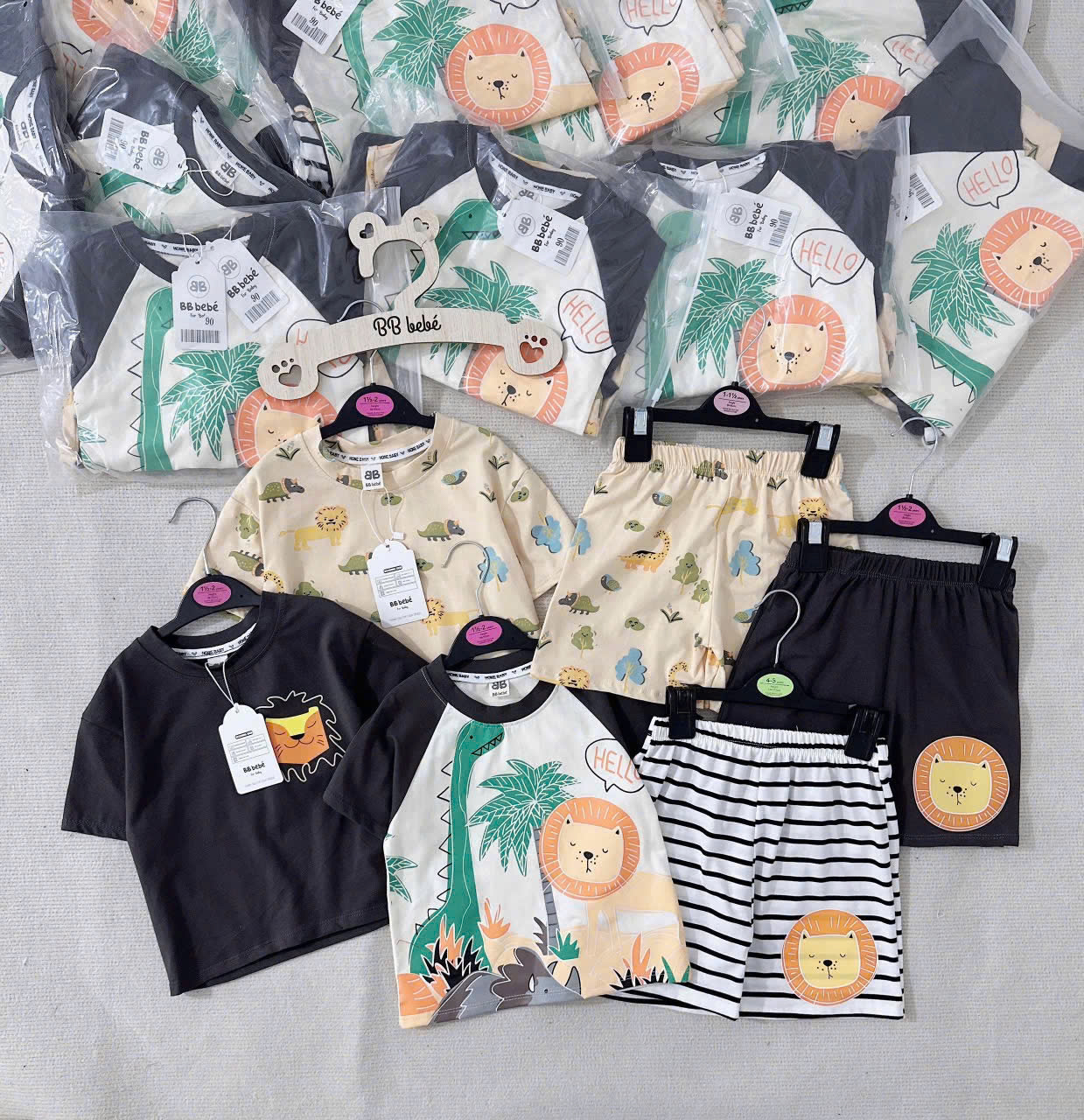 T74 SET 3 BỘ CỘC KHỦNG LONG HELLO- A100.92