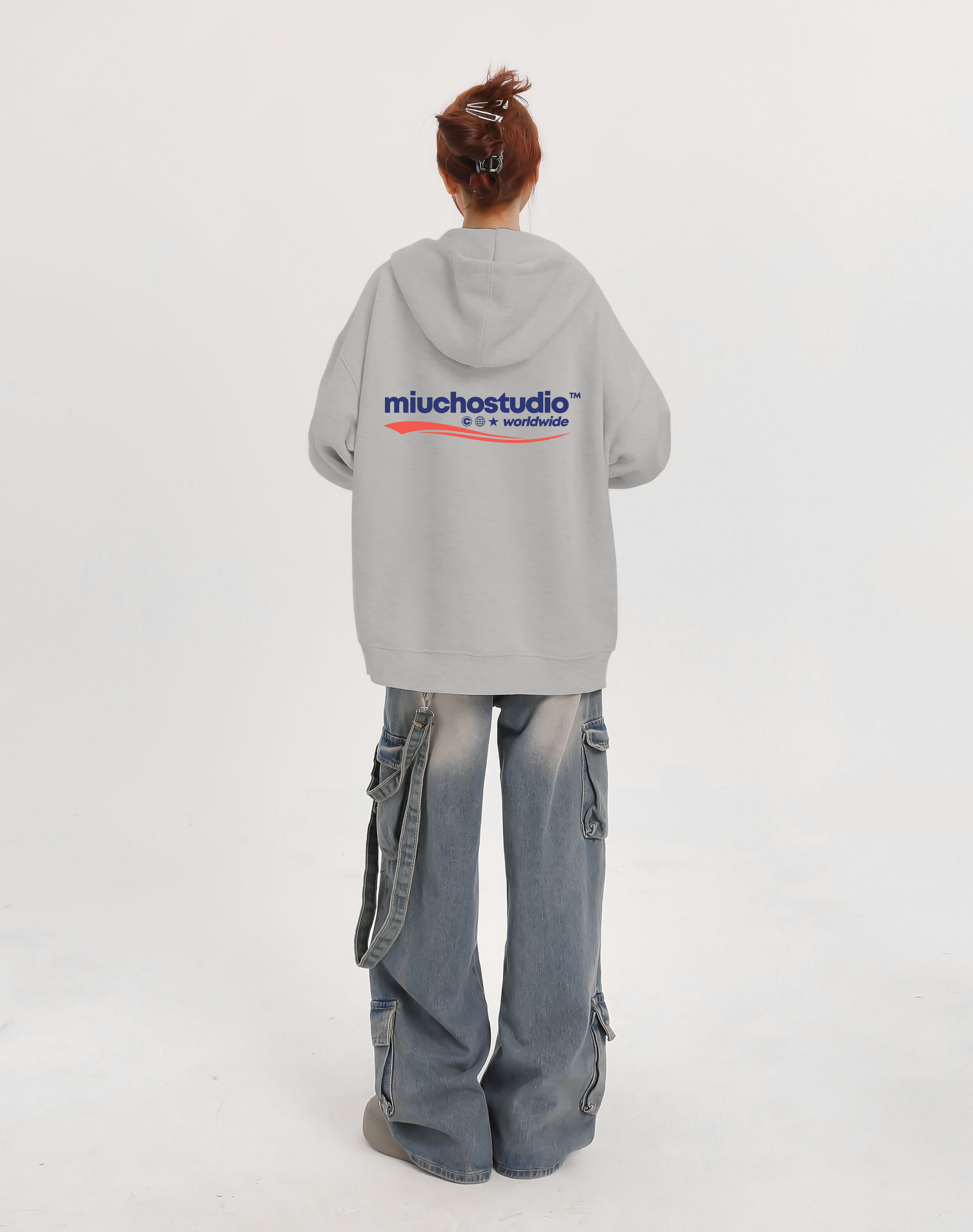 Áo hoodie zip local brand form rộng vải nỉ chân cua HZD1637 Miucho in typography_thumbnail_5