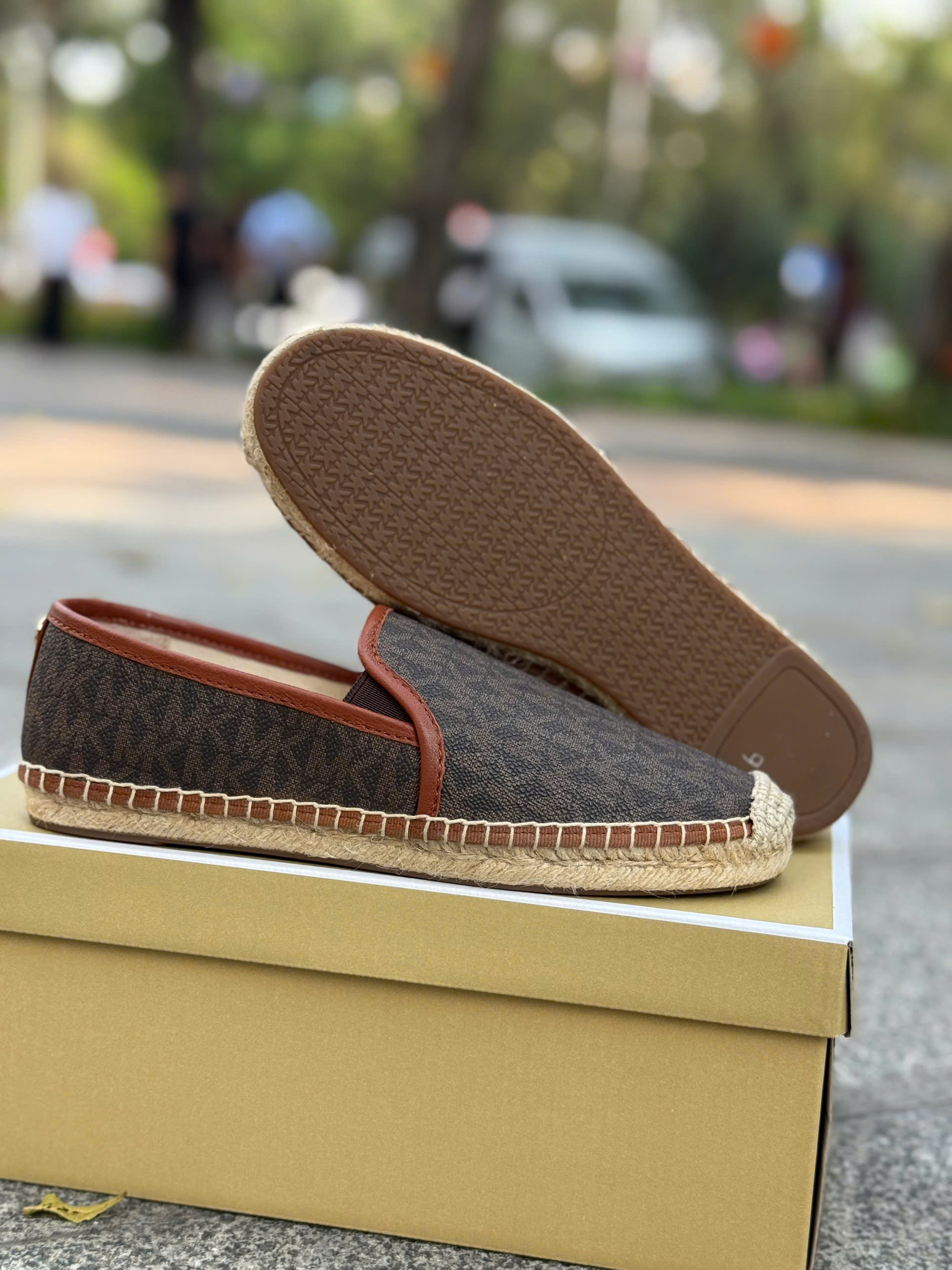 G240 GIÀY LƯỜI NỮ 2 MÀU_thumbnail_10