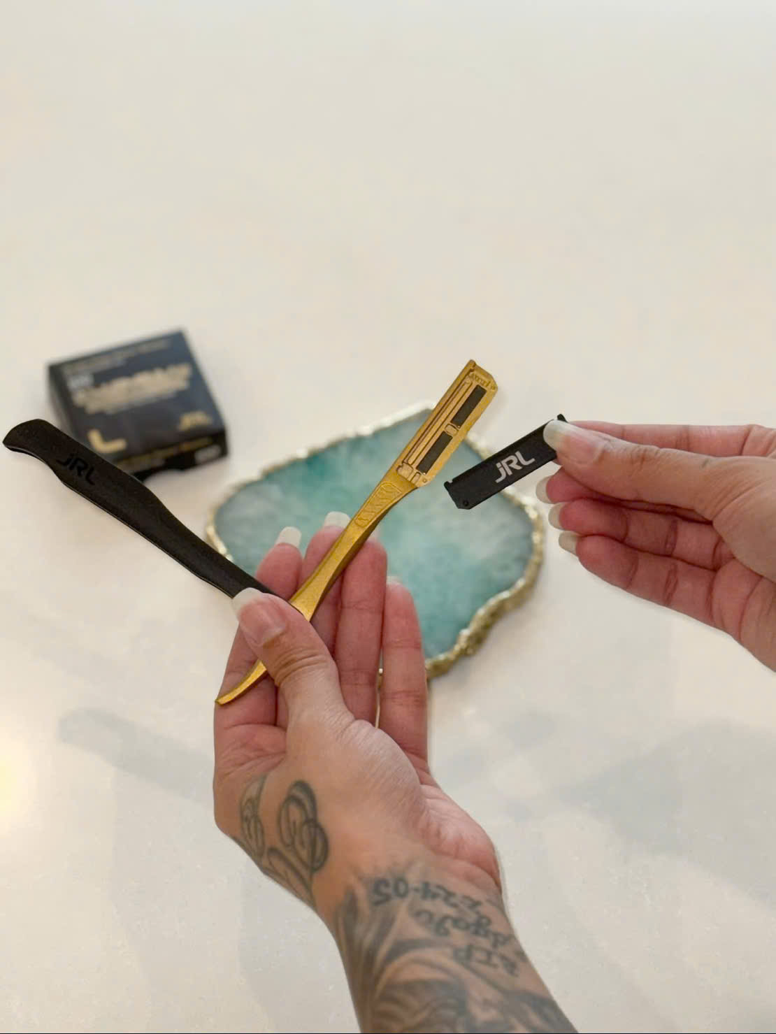 Cán dao cạo jRL chính hãng Black Magnetic Straight Edge Razor_thumbnail_6