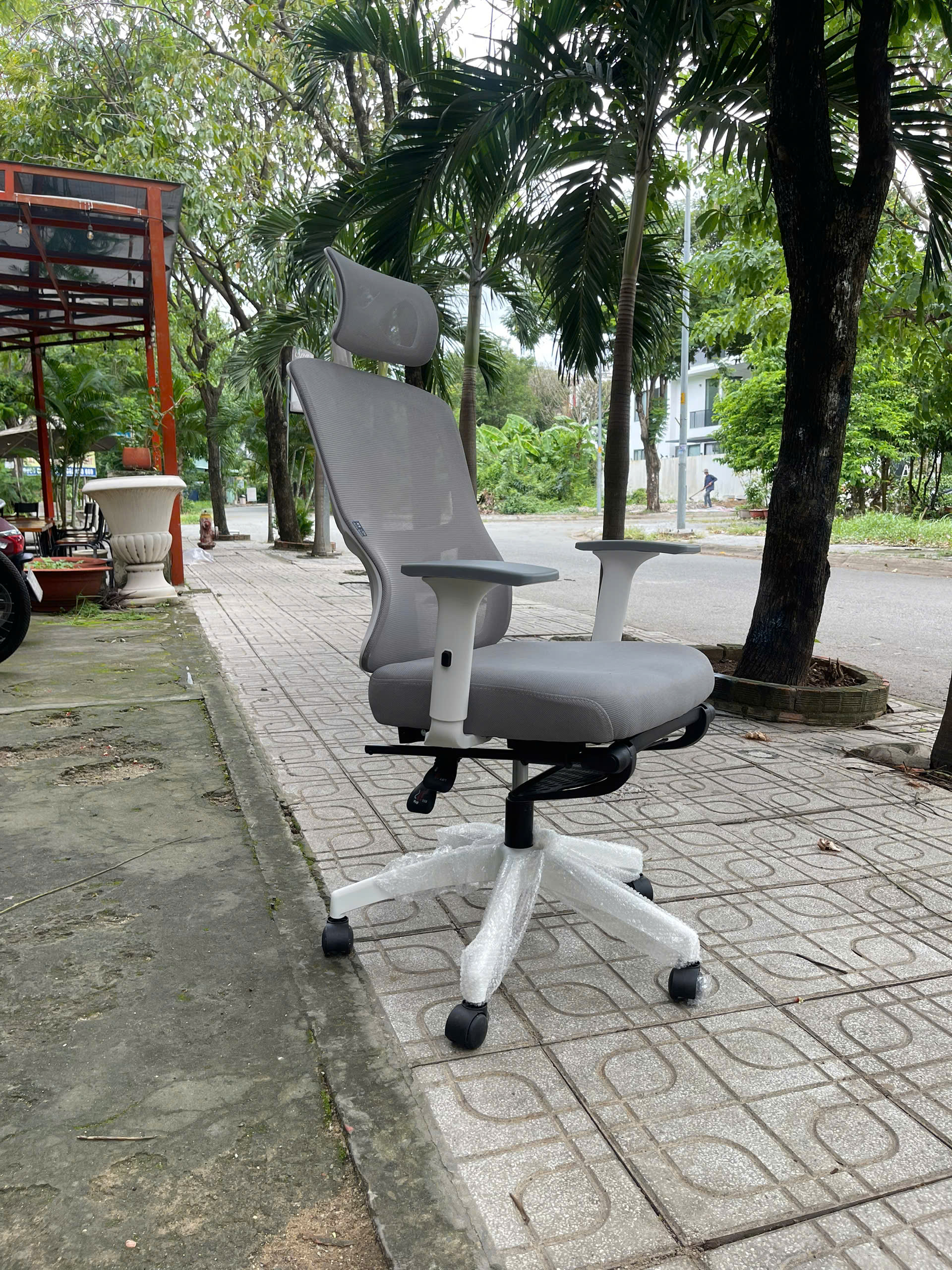 Ghế Xoay Văn Phòng Công Thái Học LXVIO – Ghế Xoay Lưng Lưới Thoáng Khí, Nệm Êm Thoải Mái, Thư Giãn Suốt Ngày Làm Việc_thumbnail_9