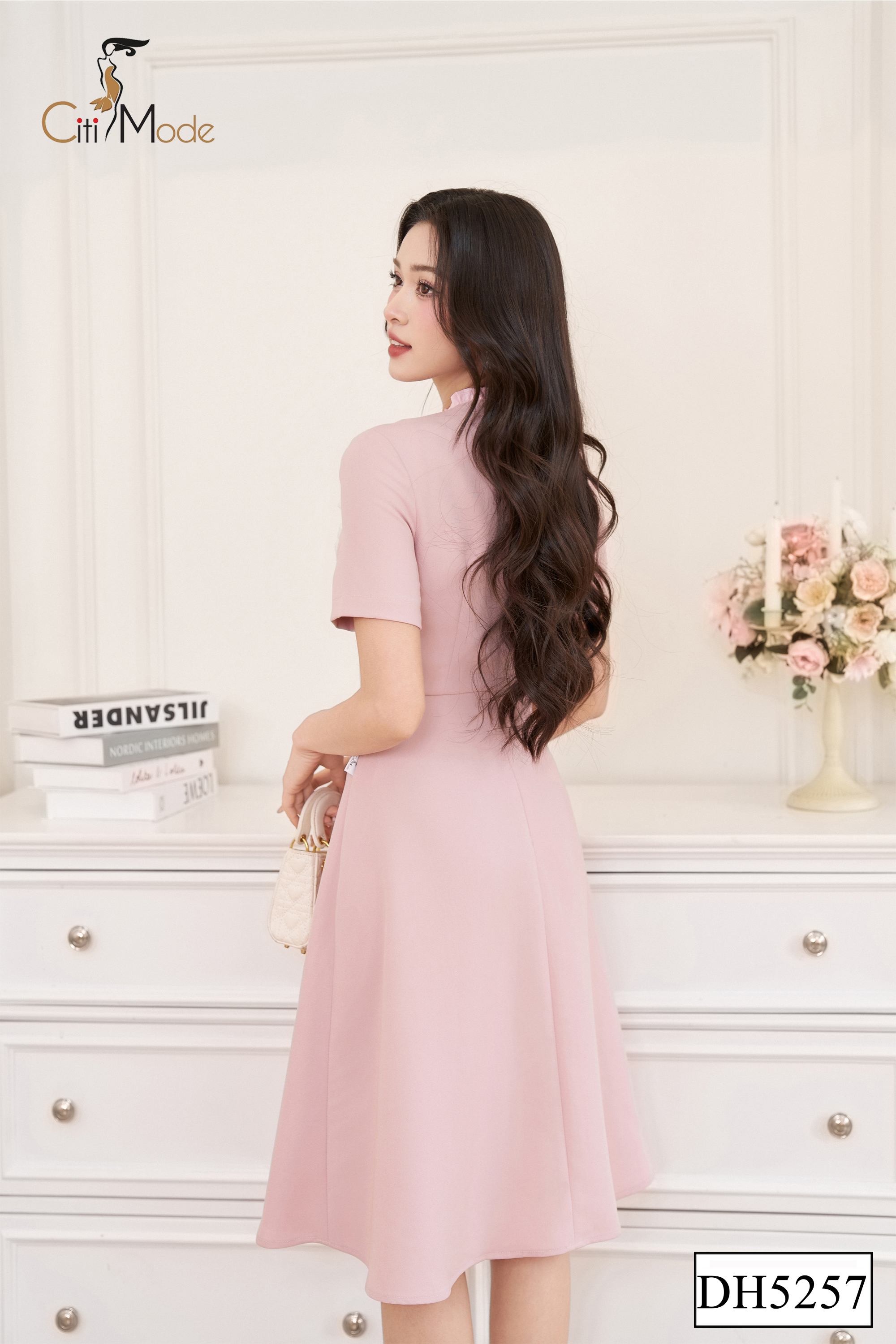 Đầm xoè hồng ngực nhún cách điệu_thumbnail_1