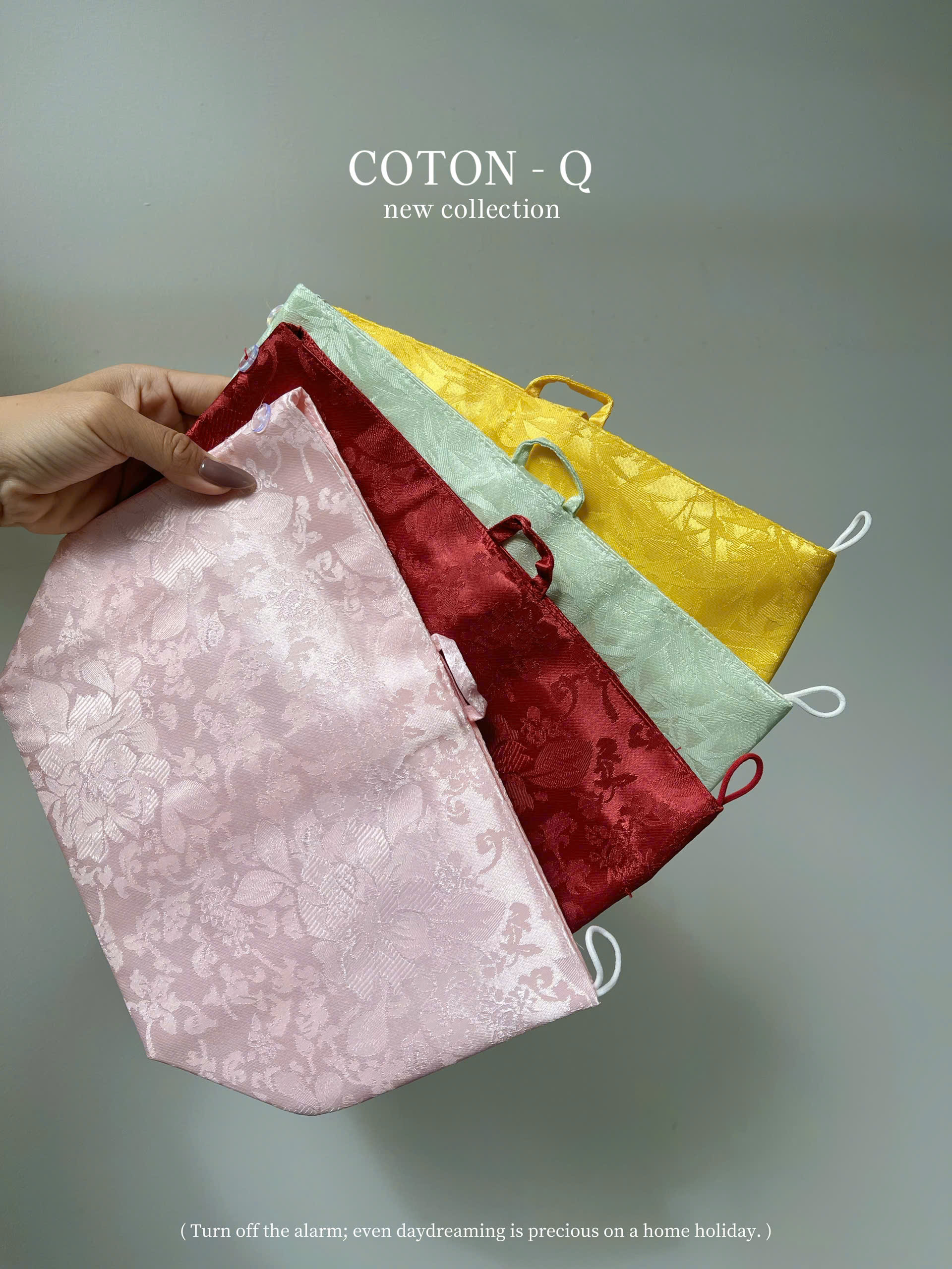 Túi đeo tay ( VÀNG )_thumbnail_5