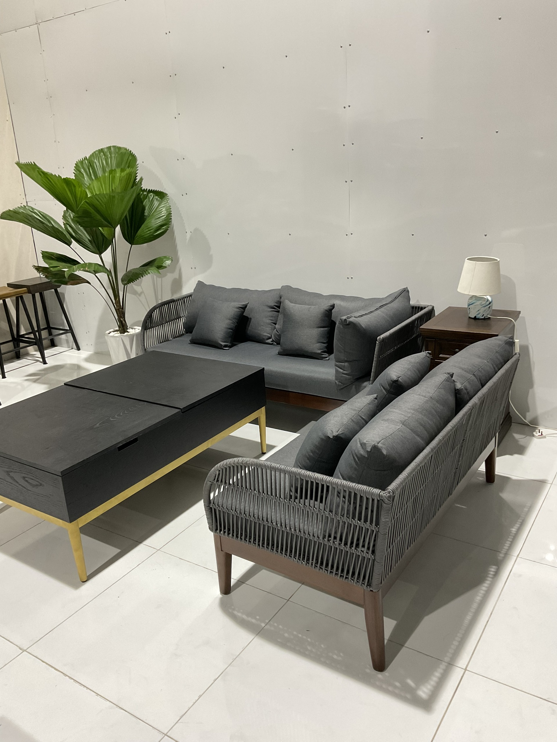 Bàn Coffee Mira Slled Inspire Q