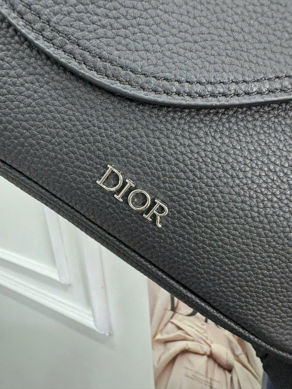 Túi đeo chéo nam Dior Saddle Oblique da bò màu đen_thumbnail_3