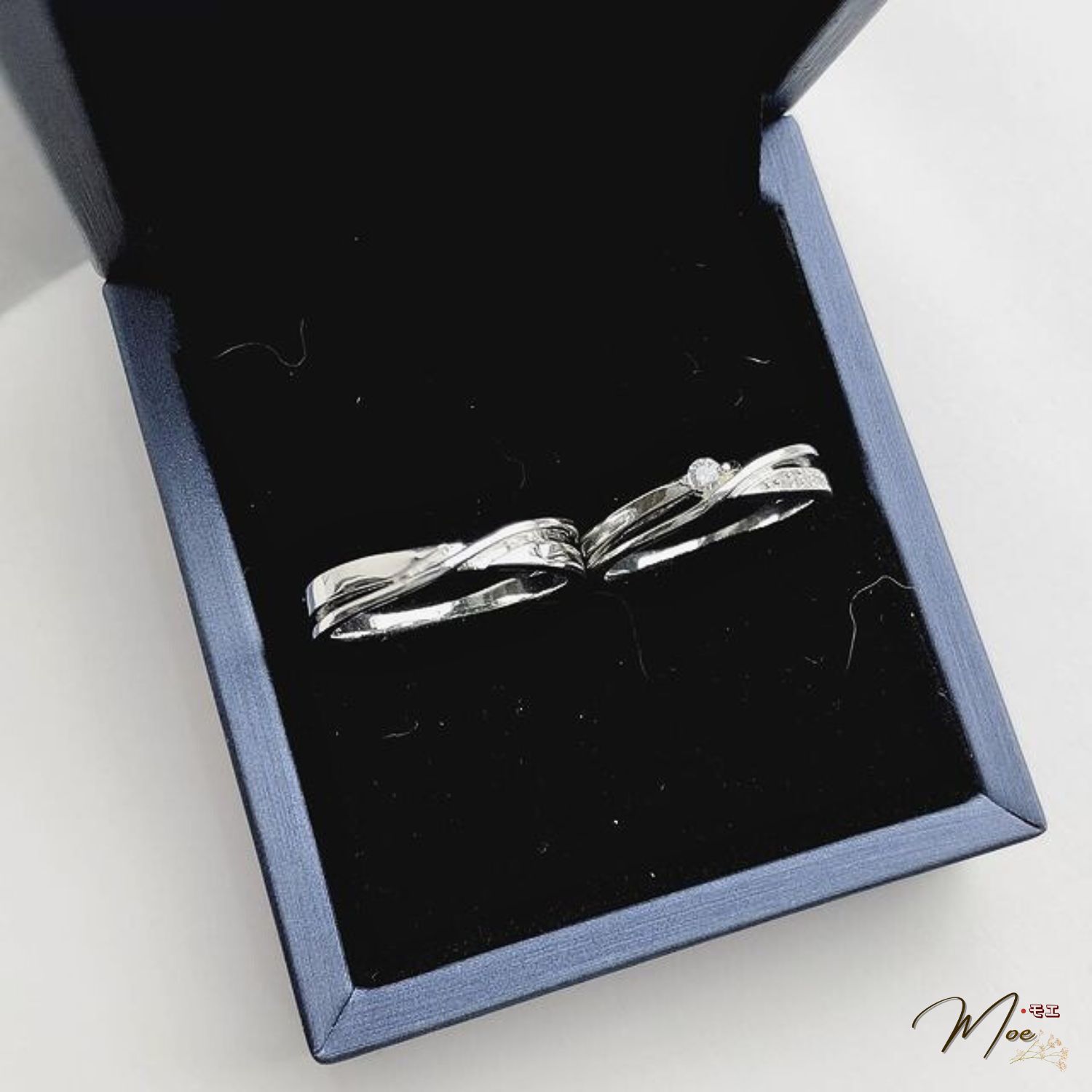 ĐN74 - Nhẫn đôi xoắn chéo đá chủ cách điệu_thumbnail_1