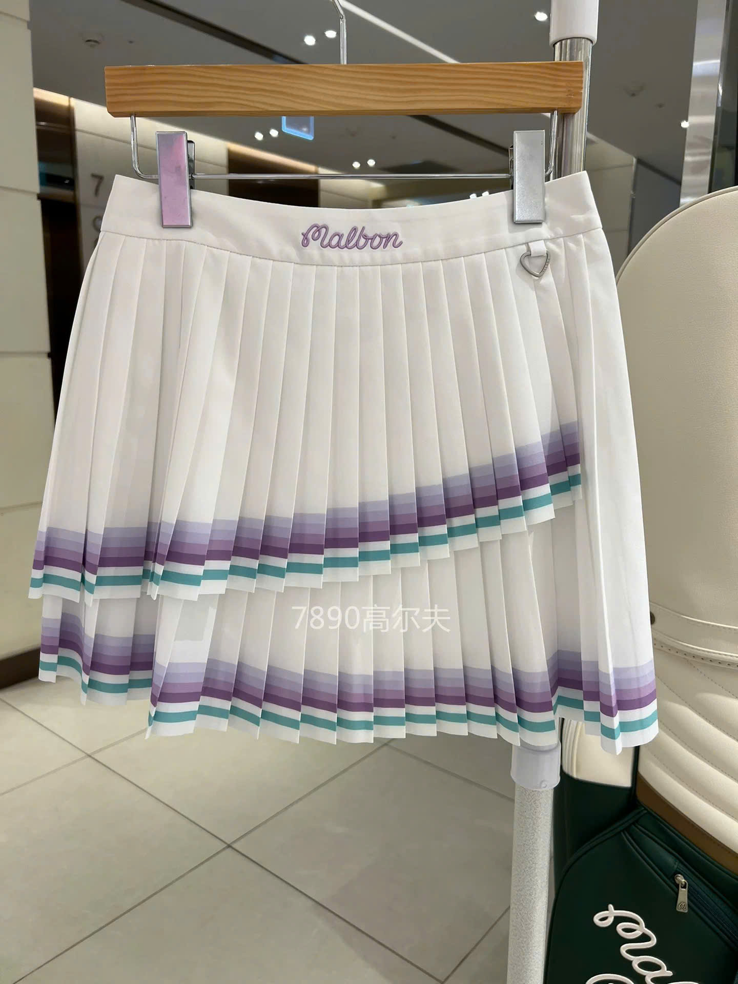 Váy Xếp Ly Malbon