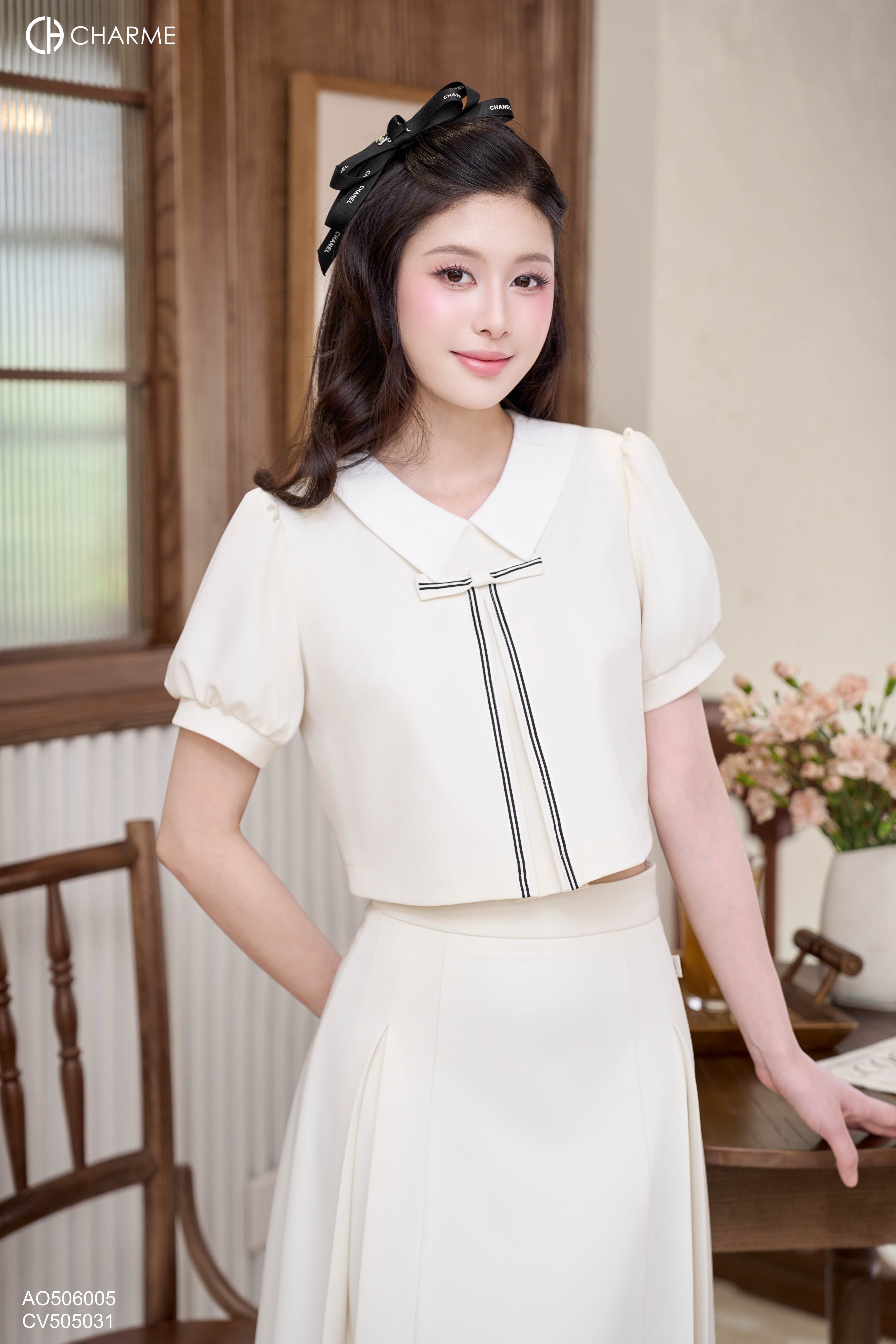 Áo dáng lửng nơ ngực_thumbnail_2