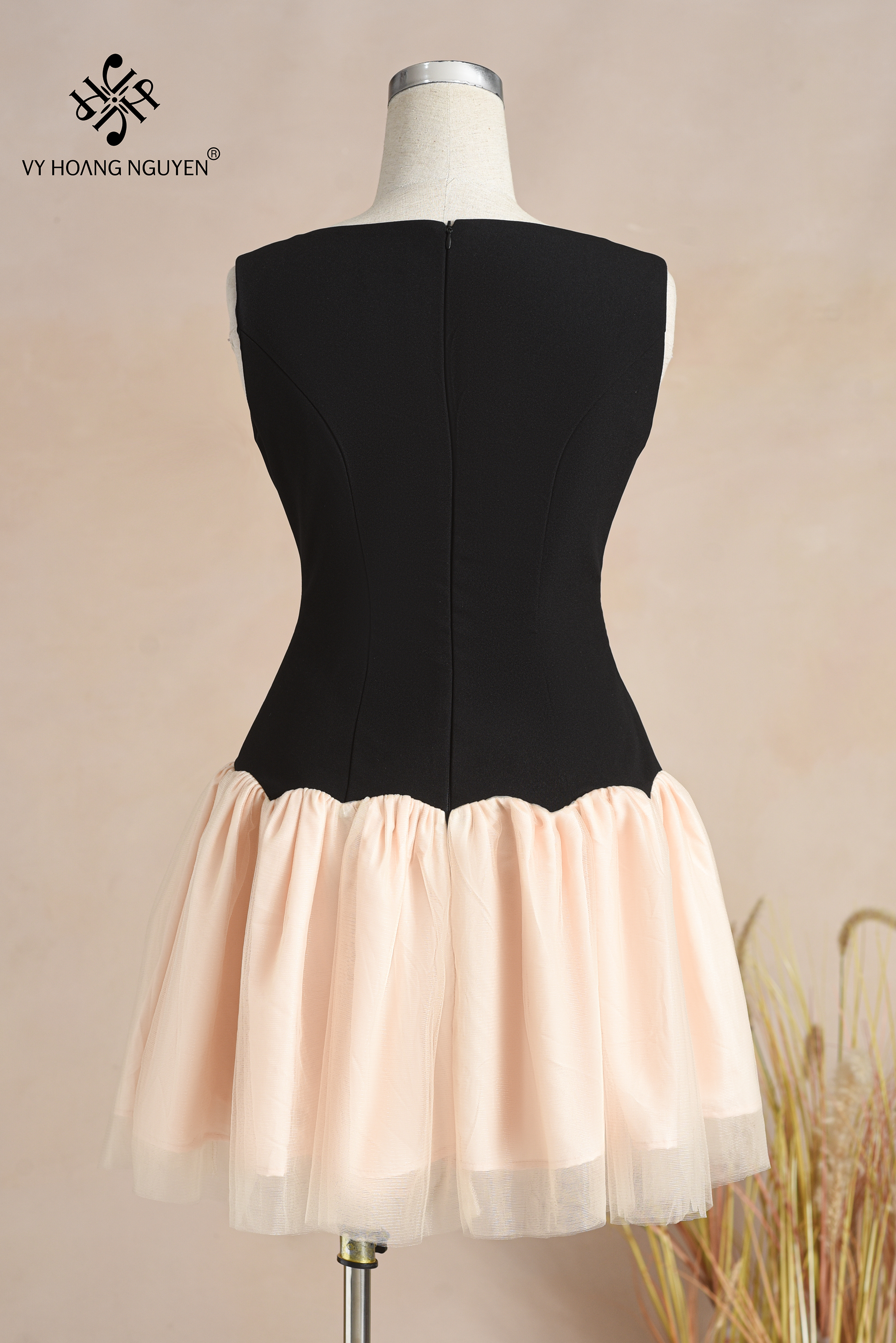 Đầm Xòe Phối Lưới Đính Hoa_thumbnail_5