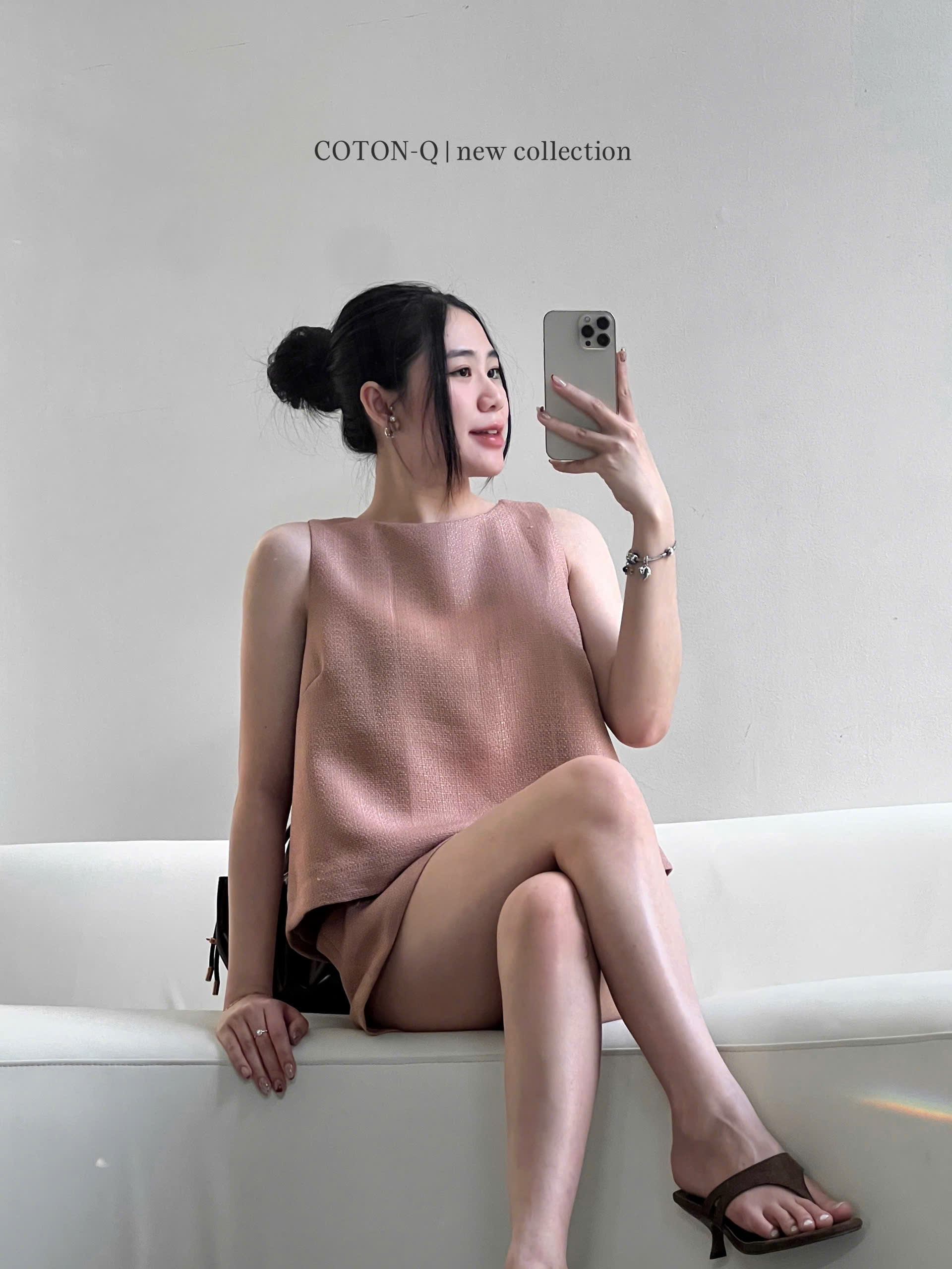 Set áo cổ tròn + chân váy_thumbnail_11