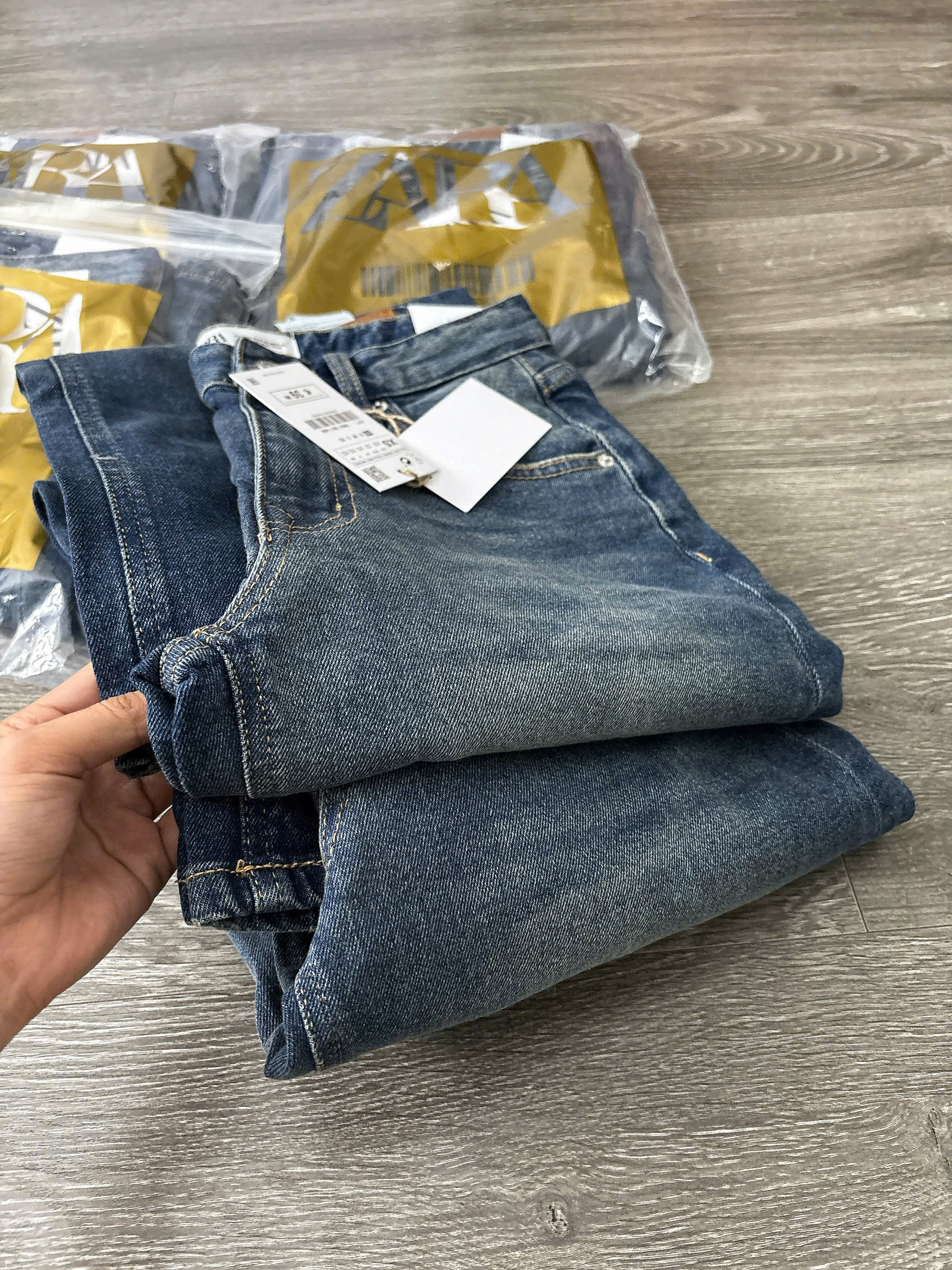 Q72 QUẦN JEAN SUÔNG_thumbnail_3