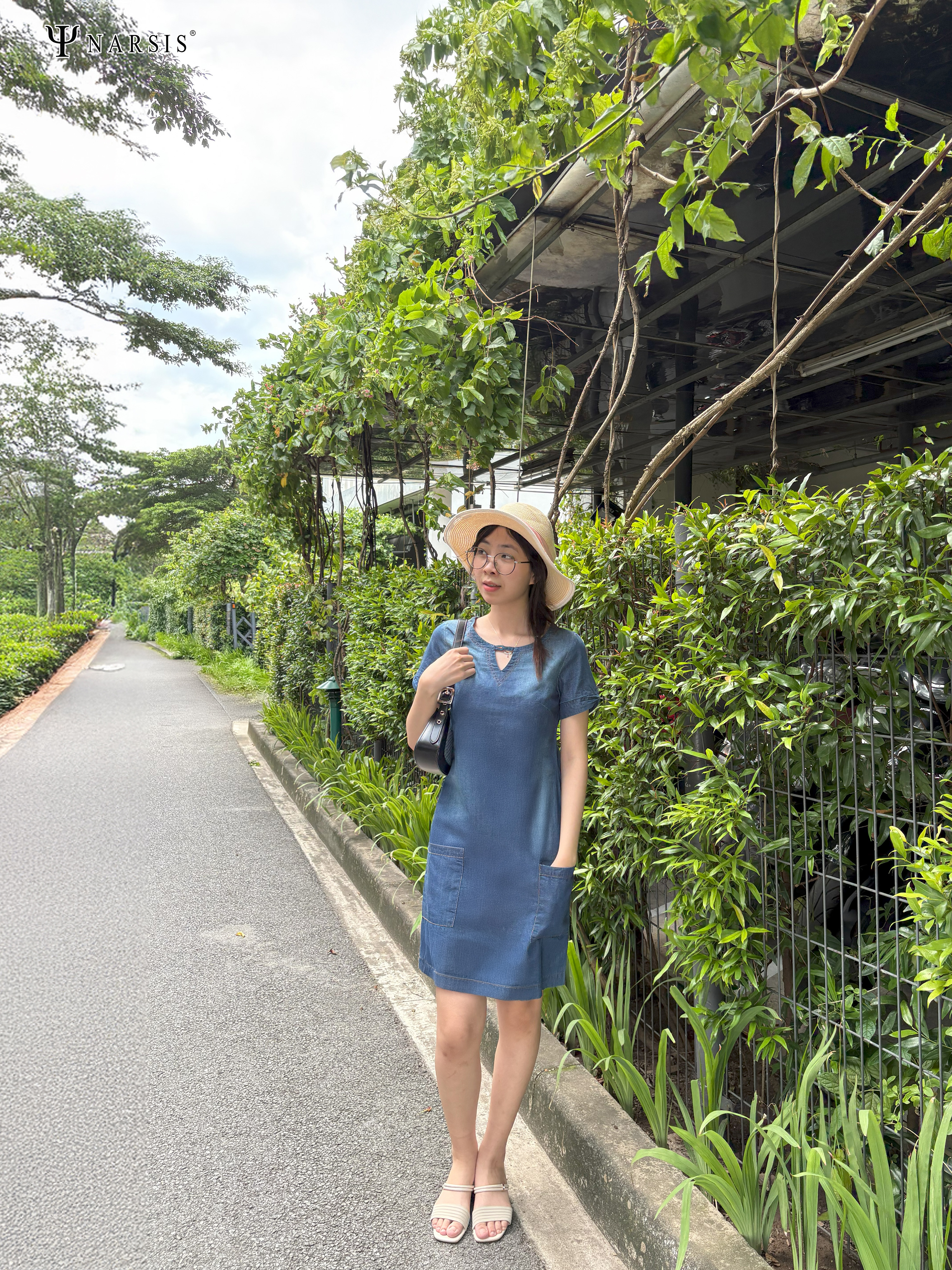 ĐẦM JEAN CỔ V TAY NƠ B8001 NARSIS CHẤT LIỆU JEAN BỀN BỈ, CÁ TÍNH, TRẺ TRUNG, THỜI TRANG_thumbnail_3