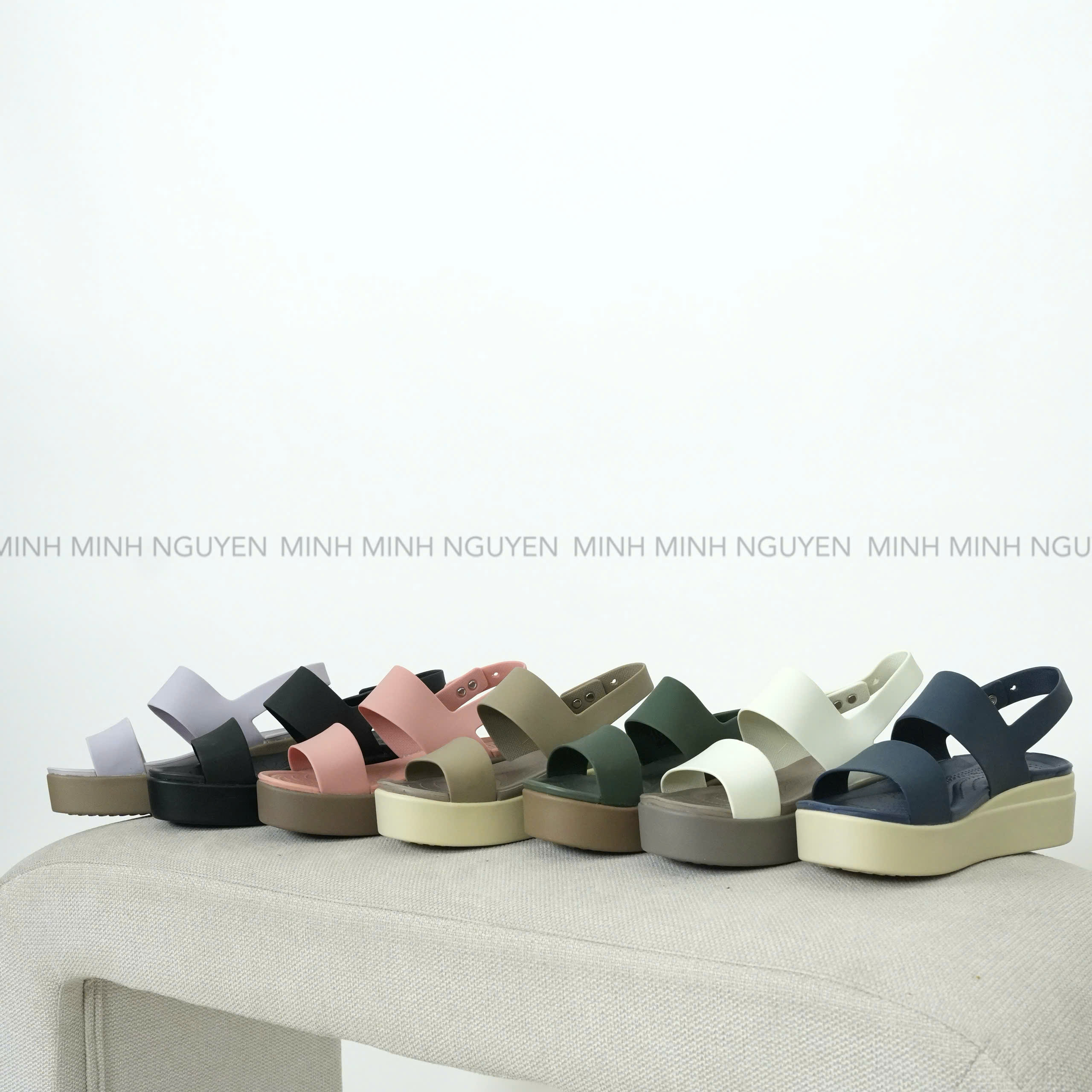 SANDAL CROCS_thumbnail_4