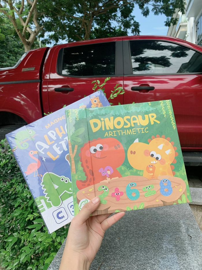 Sách Bóc Dán Từ Tính Alphabet Tiếng Anh Cho Bé_thumbnail_1