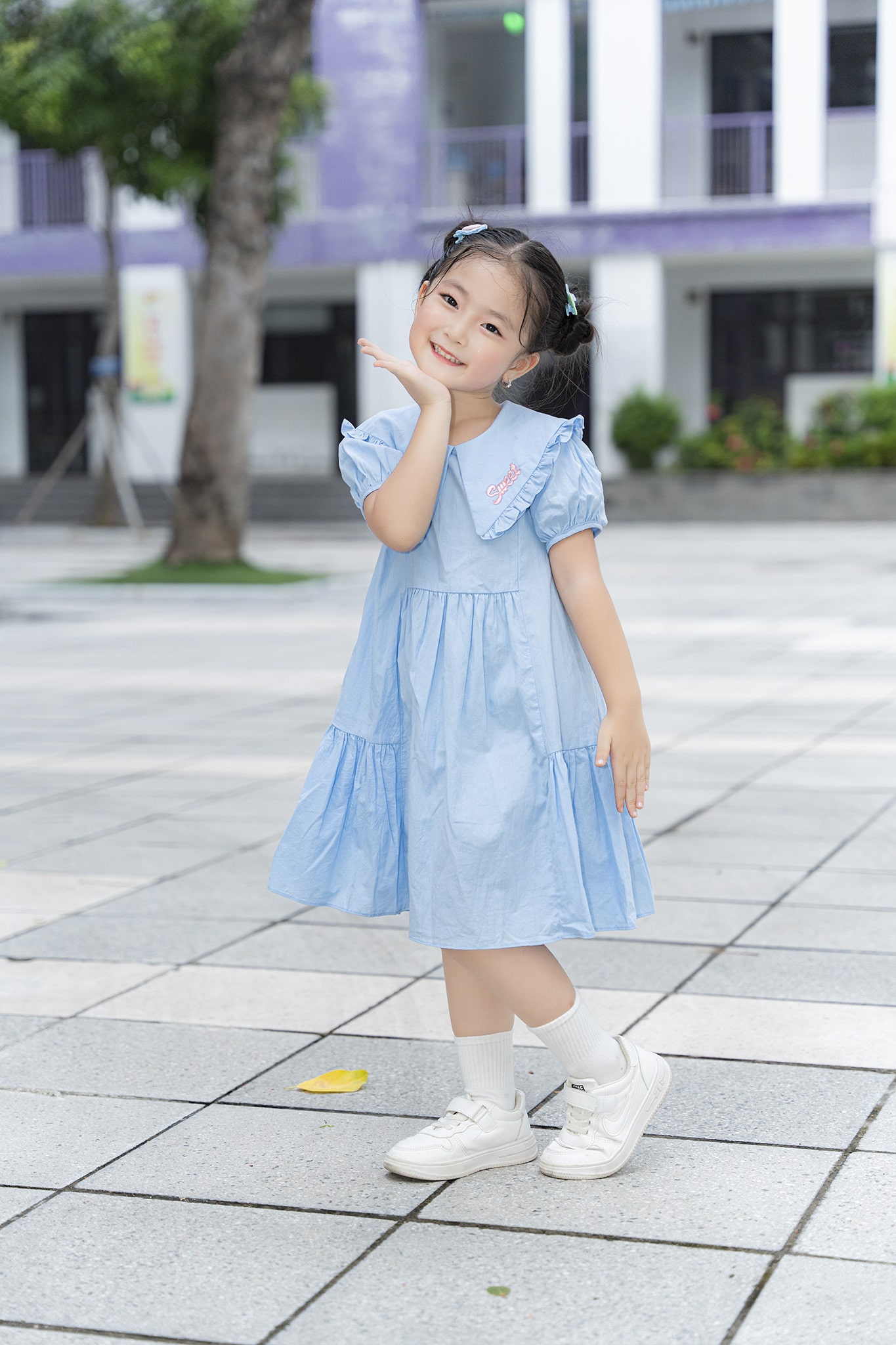 Váy cổ thêu cho bé đi học_thumbnail_1