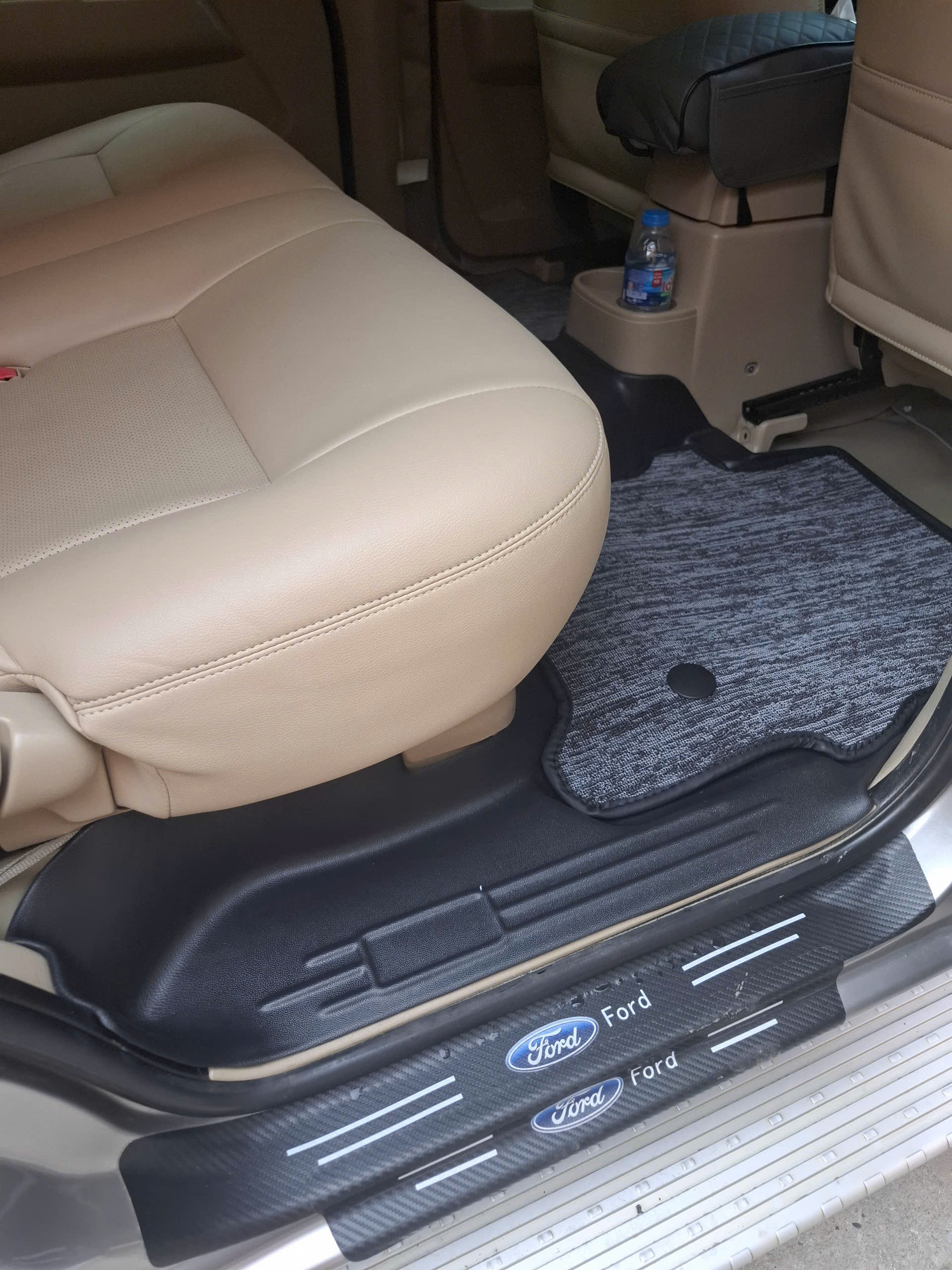 [Aren Car] Thảm Lót Sàn Ô Tô TPE Nhựa Đúc Ford Everest_thumbnail_2
