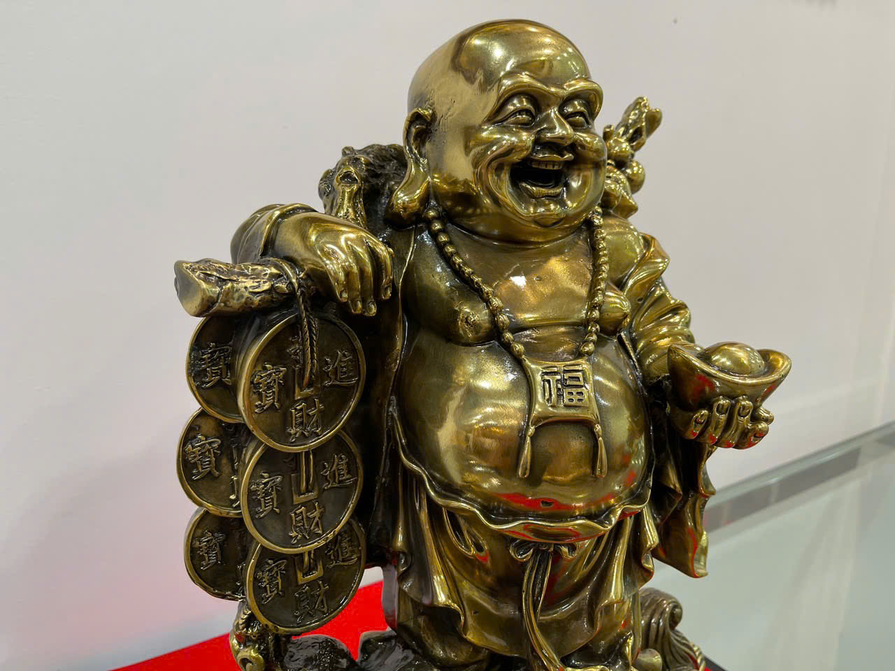 Tượng phật di lặc gánh tiền cao 44 cm đúc đồng vàng_thumbnail_4