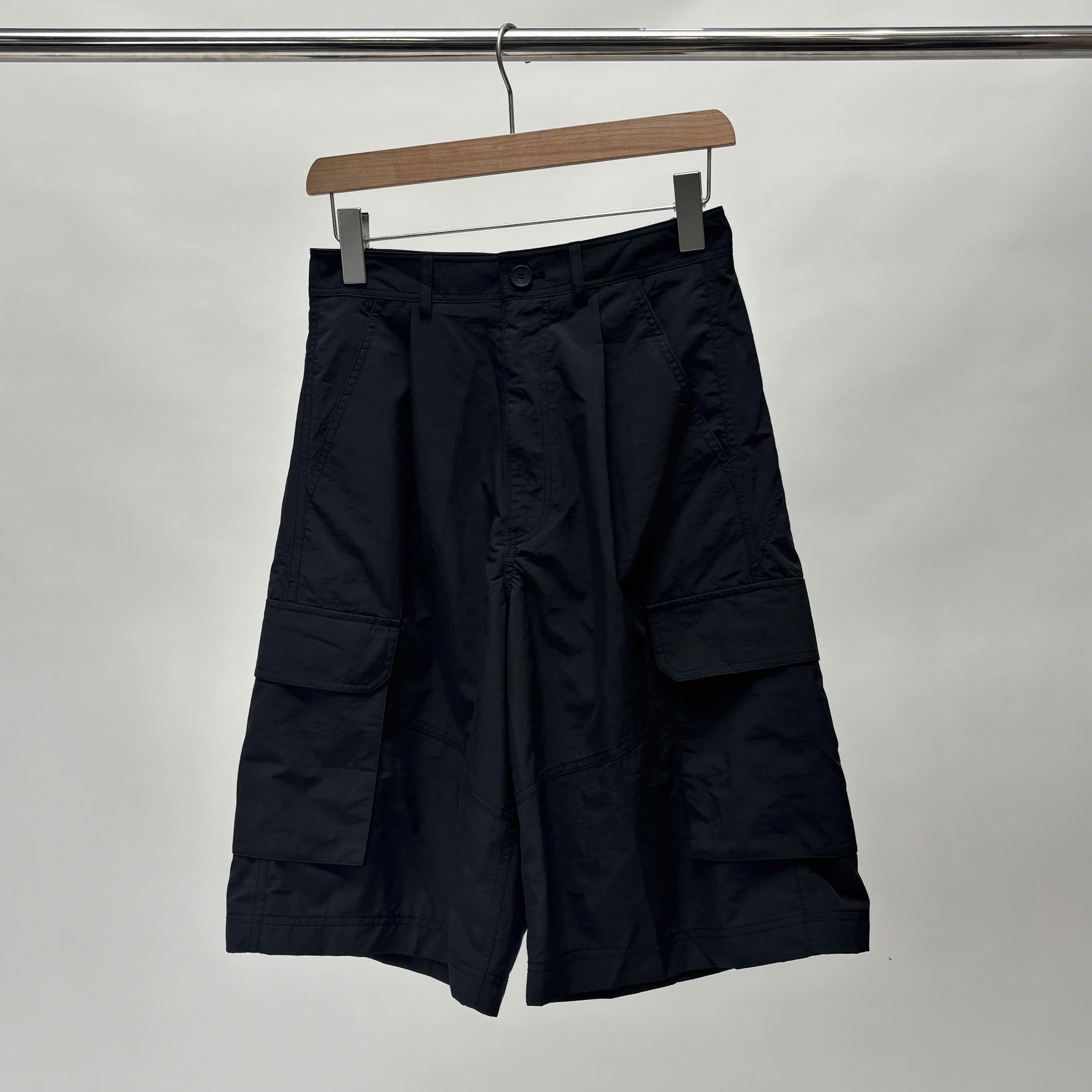 QUAN SHORT_thumbnail_3