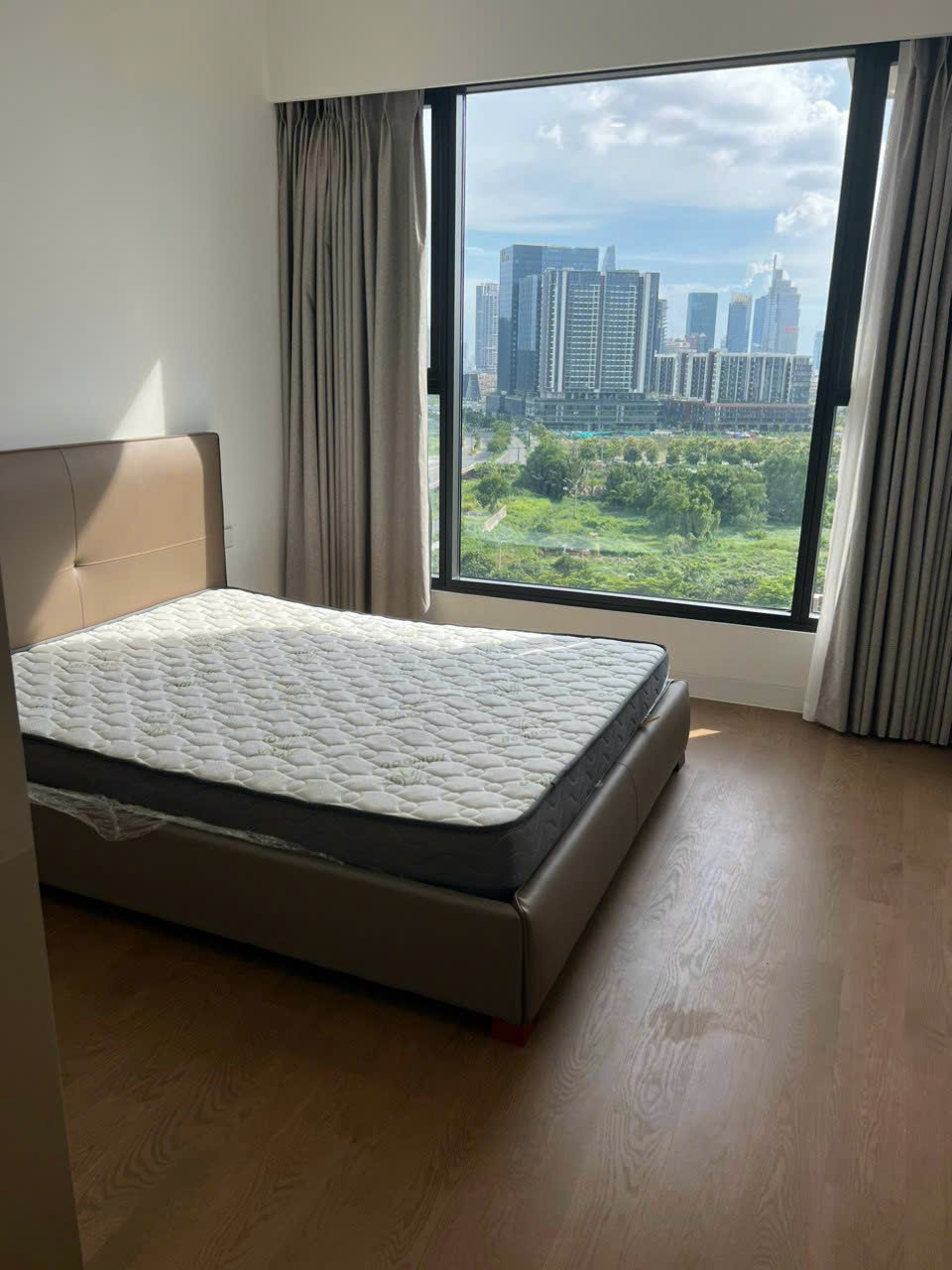 Cho thuê căn hộ The River Thủ Thiêm full nội thất như hình giá chỉ 28tr/tháng _ NTCB giá 21tr_thumbnail_2