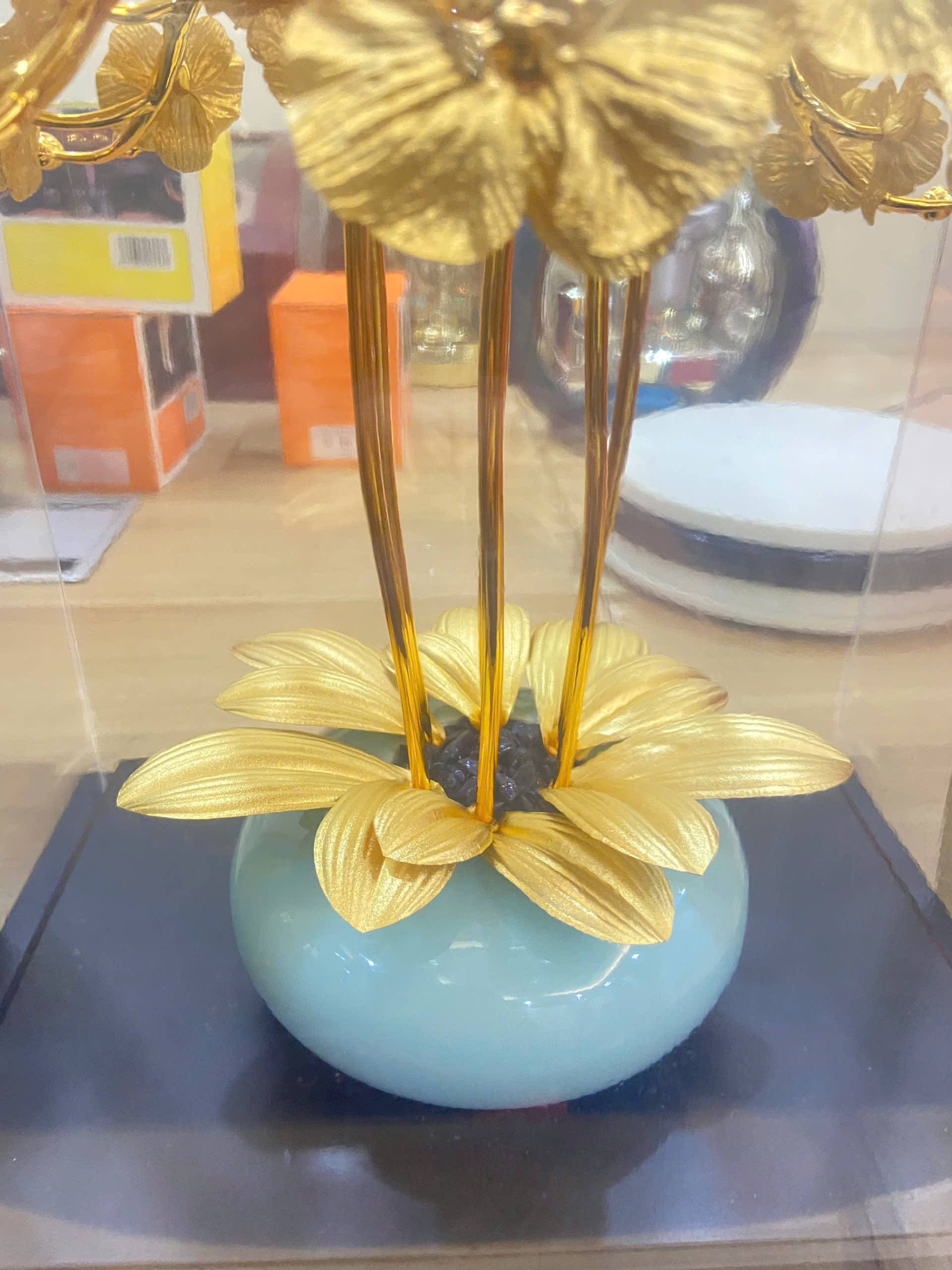 Chậu hoa lan hồ điệp dát vàng 25k KT 35CM X 29CM X 22 CM _thumbnail_4