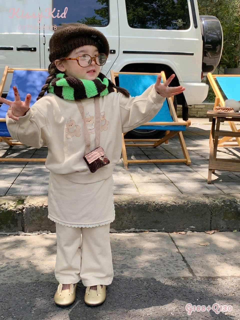 (S70) Set áo nỉ hoạ tiết 3 chú gấu kèm chân váy màu kem A.H_thumbnail_0