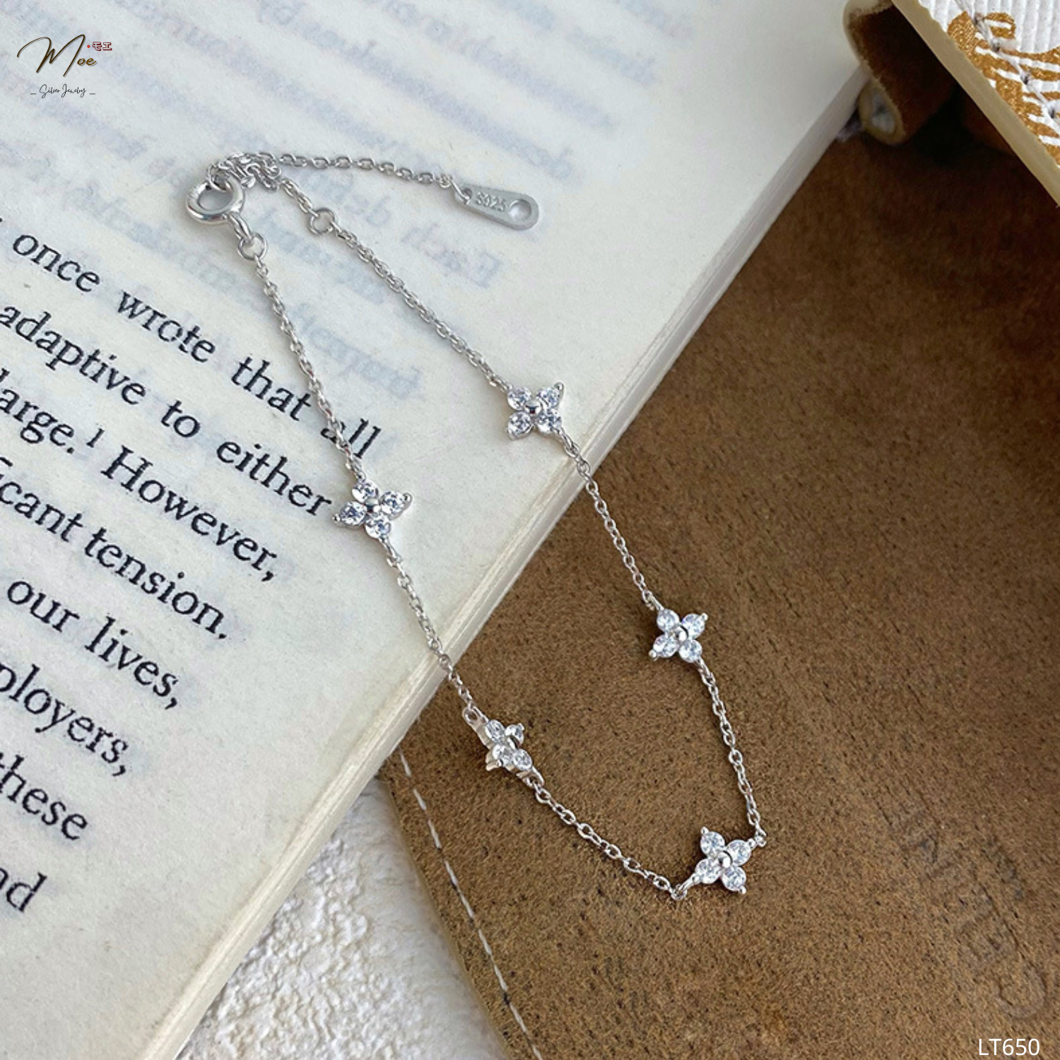 LT650 - Lắc tay hoa đá pha lê_thumbnail_1