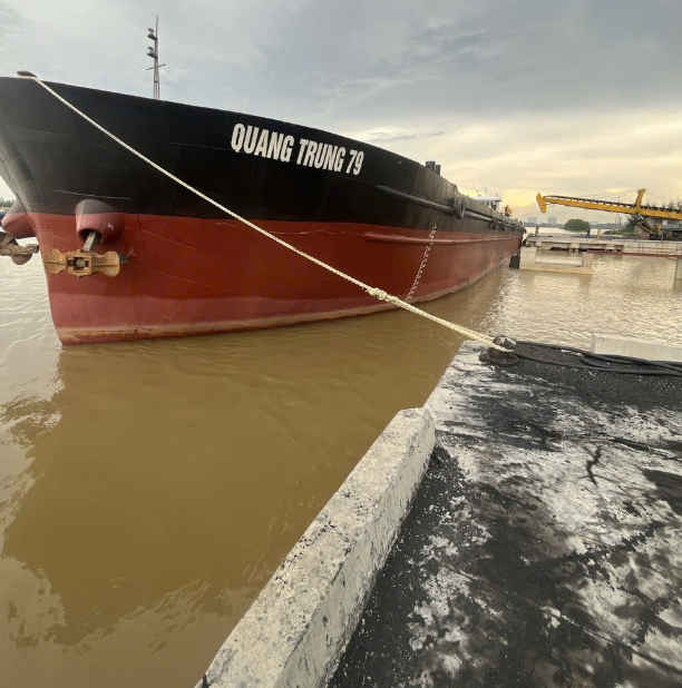 z7604762270509_e58765015b5e82ee5b2d4dc3f83c65e8