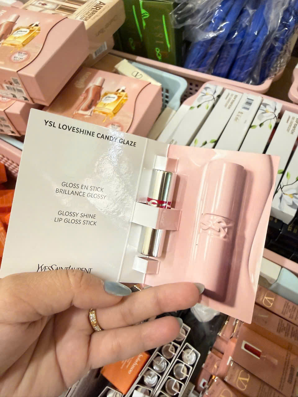 Son dưỡng minisize_thumbnail_3