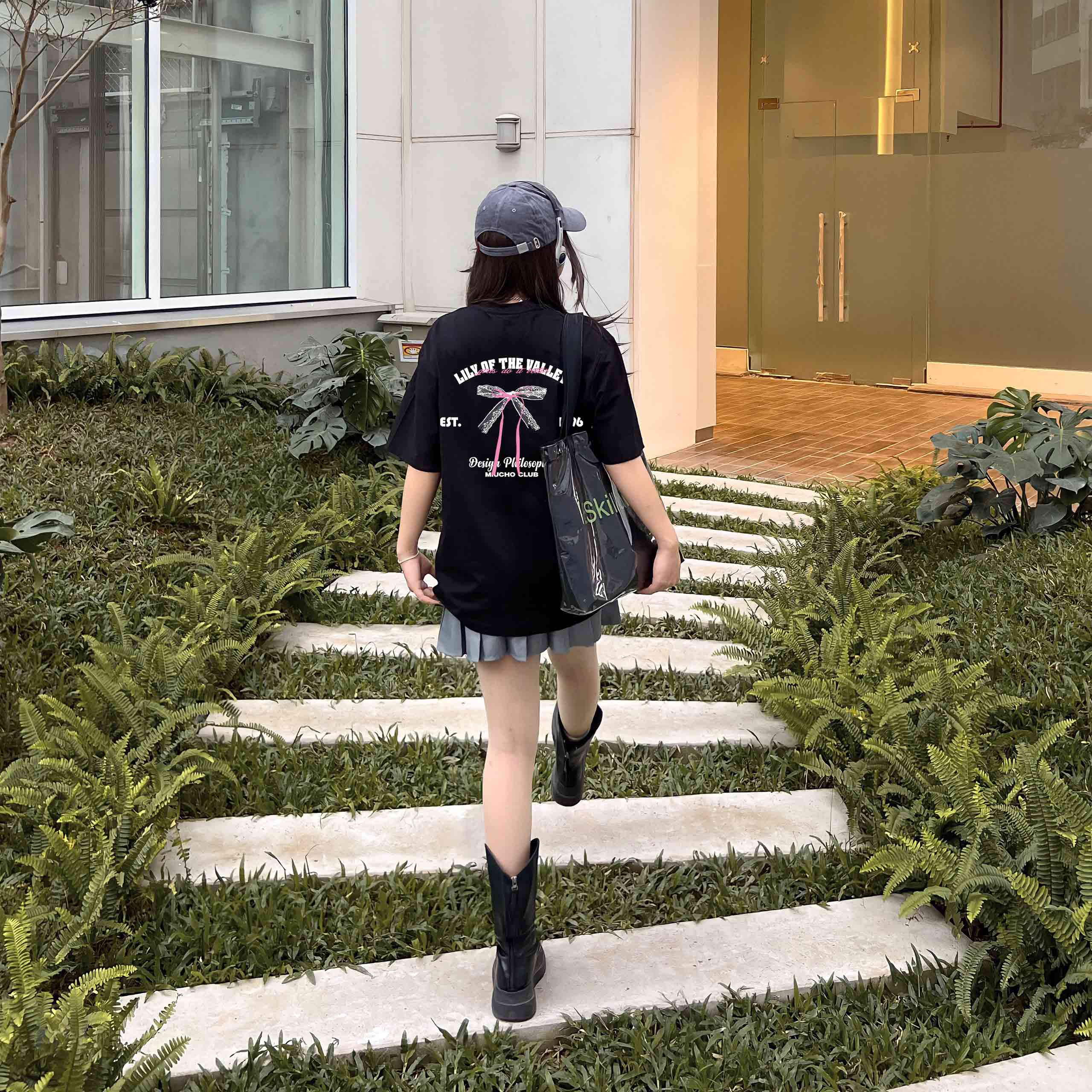 Áo thun hình nơ form rộng local brand ATD1250 Miucho tay ngắn cổ tròn in mix_thumbnail_2