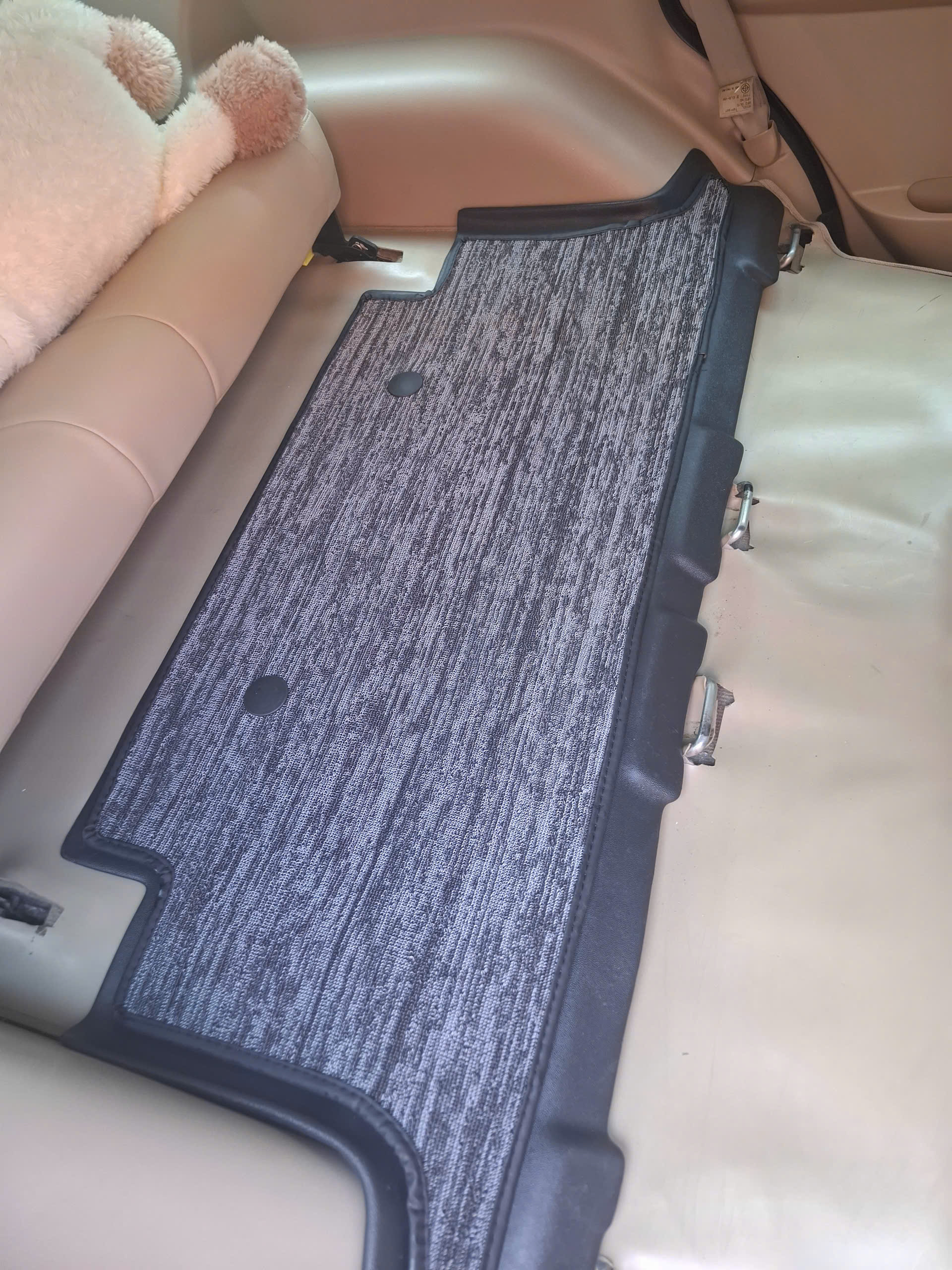 [Aren Car] Thảm Lót Sàn Ô Tô TPE Nhựa Đúc Ford Everest_thumbnail_4