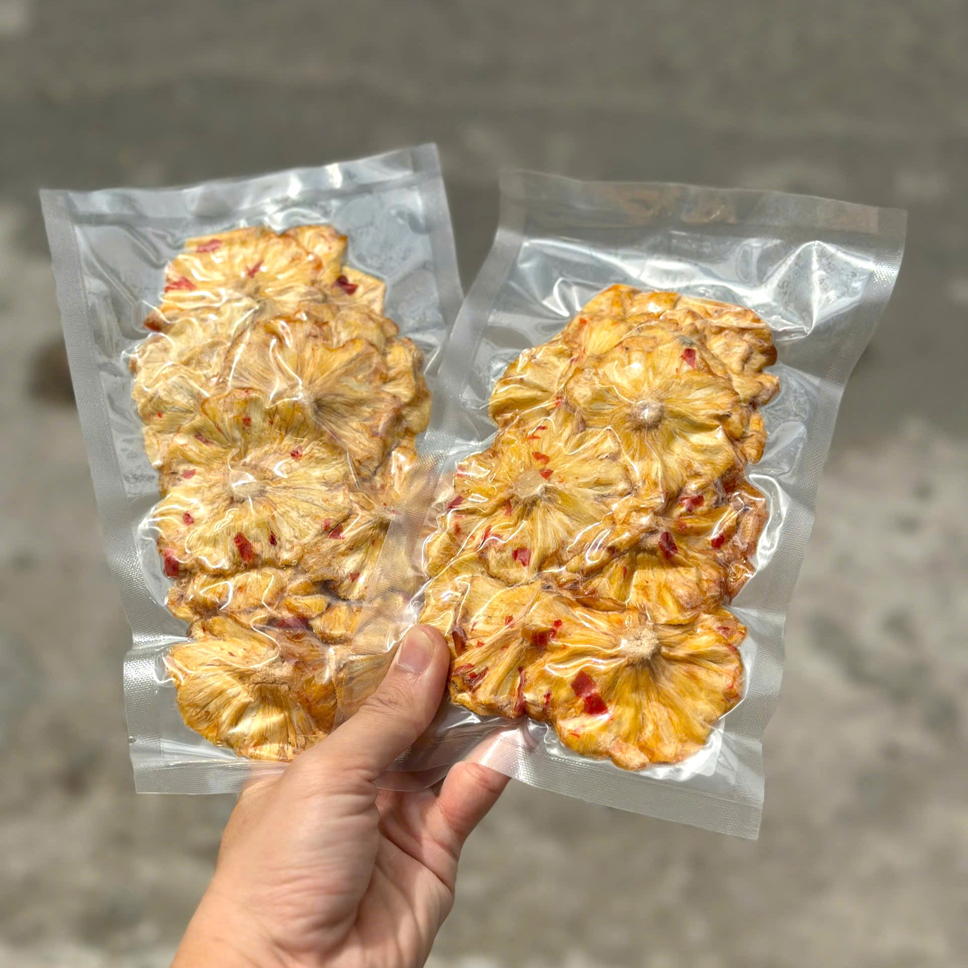 Thơm Sấy Muối Ớt