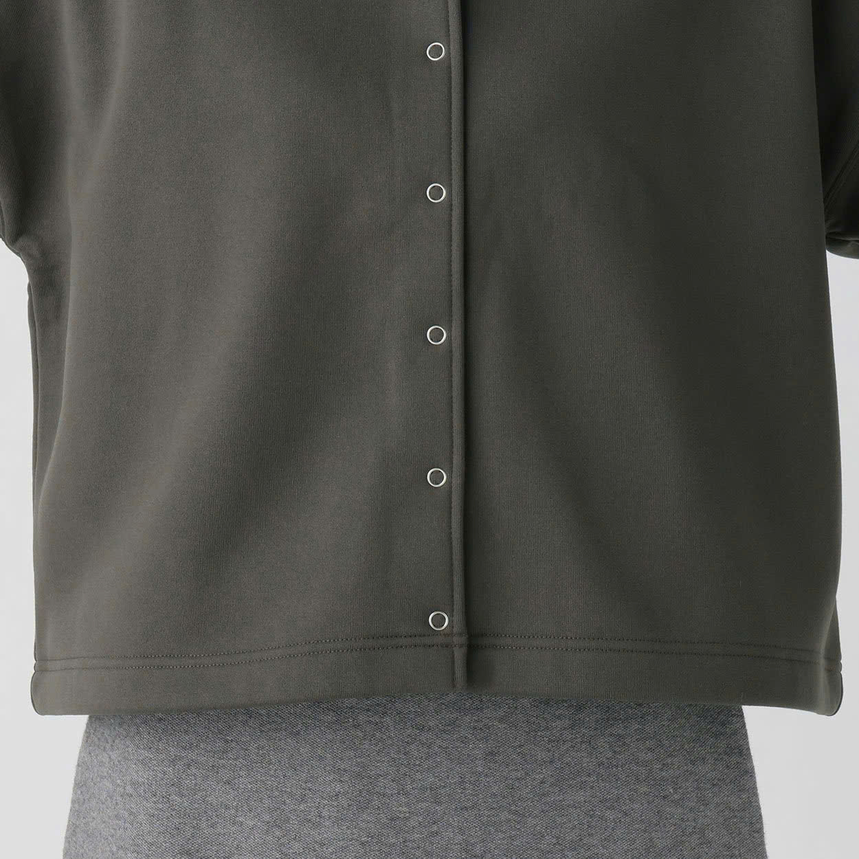 K689 AO NU ESSEME_thumbnail_5