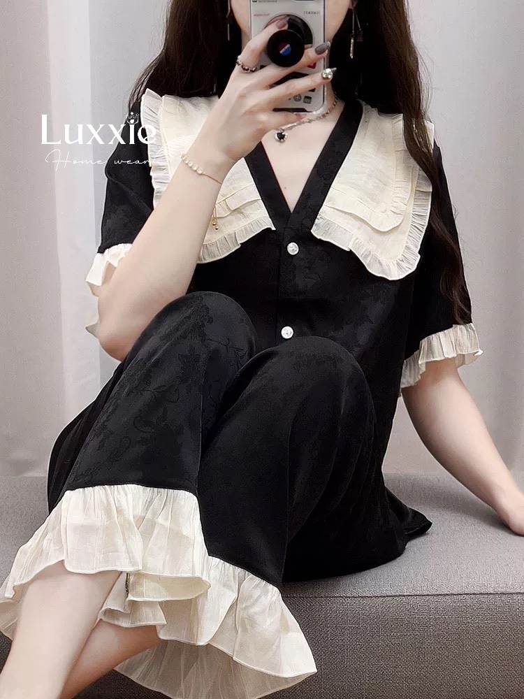 N47B Pyjama đen cộc tay cổ tiểu thư