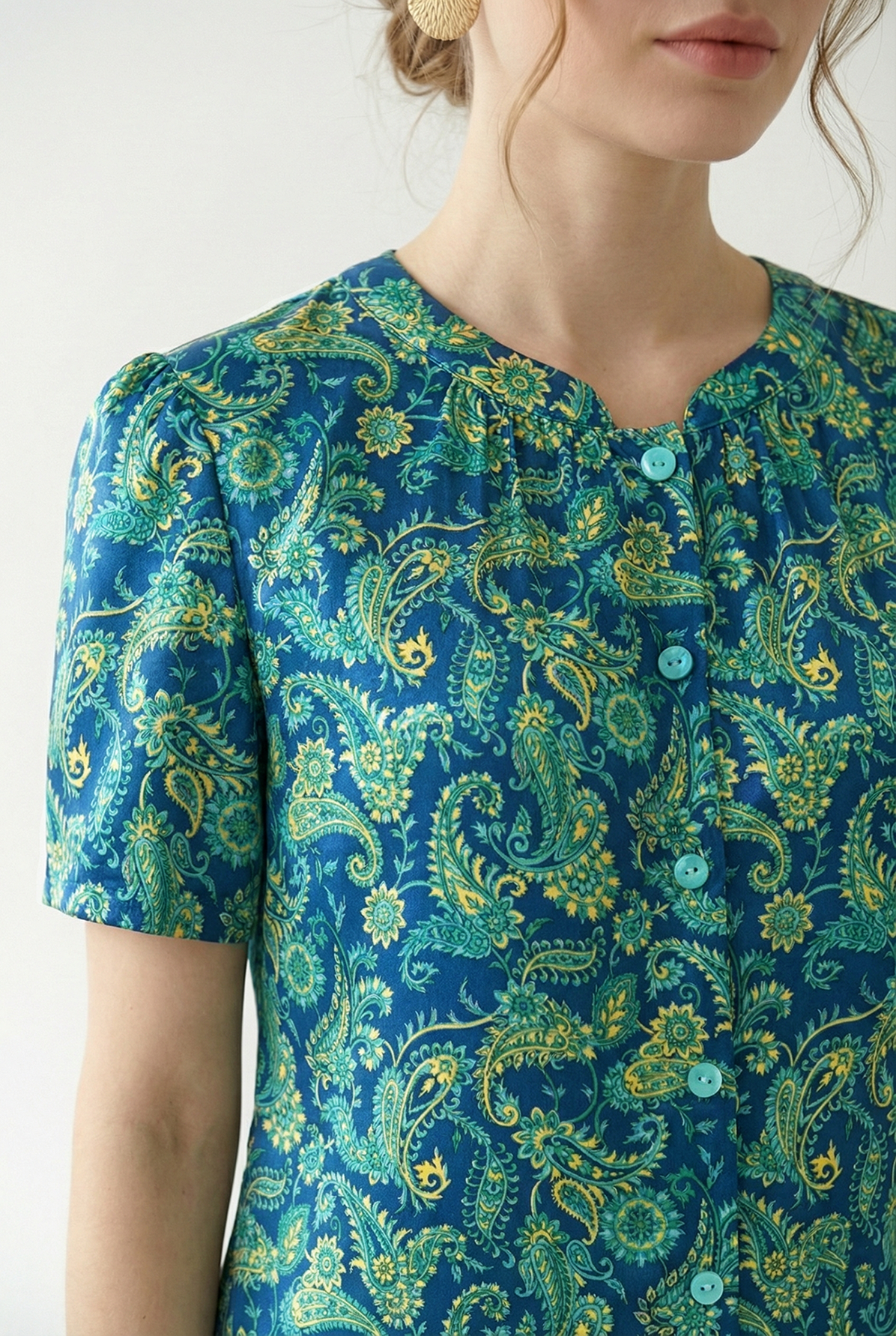 Áo sơ mi vải lụa gấm xanh in họa tiết cách điệu cổ tàu tay ngắn thiết kế MAZANO_thumbnail_3