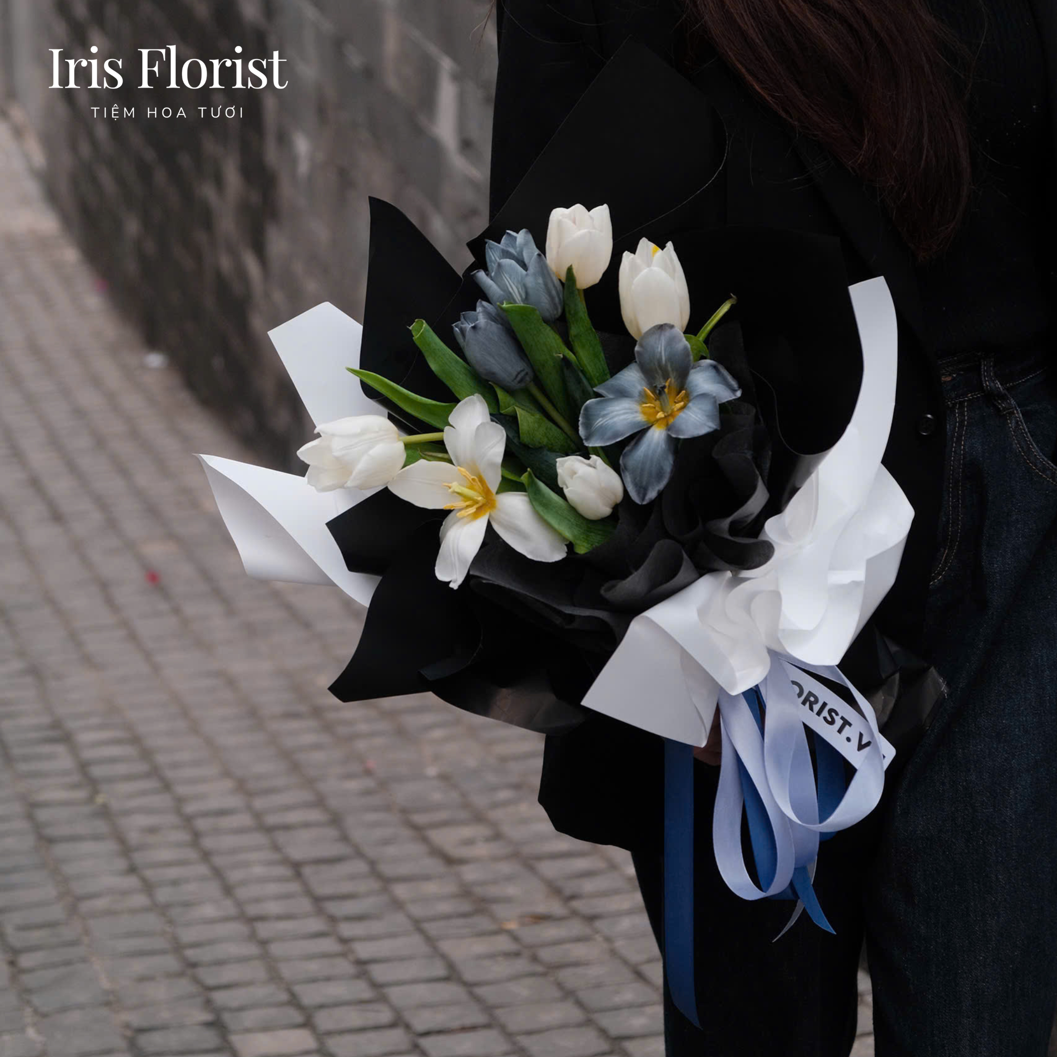 Bó Tulip Mix màu gói hiện đại_thumbnail_4