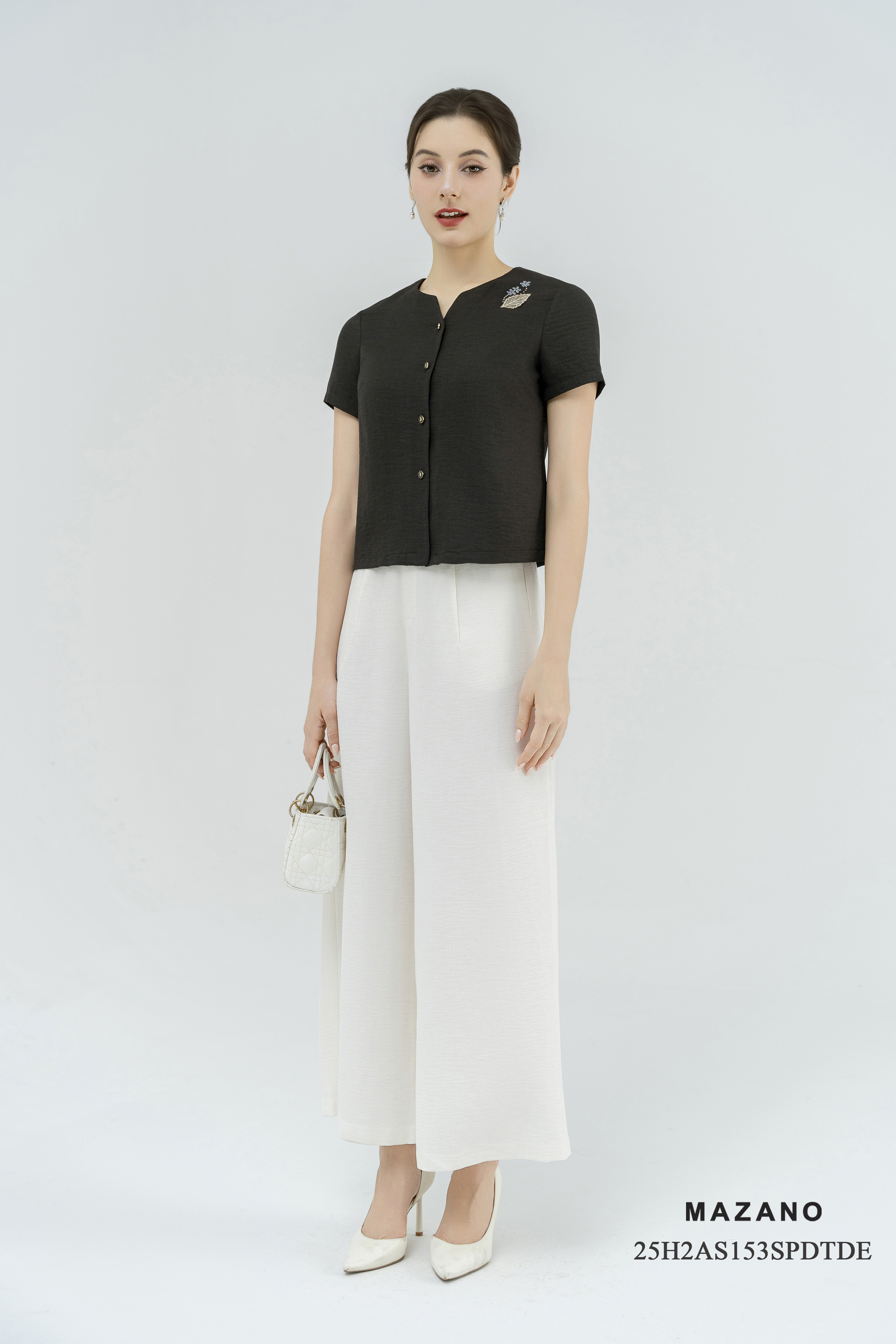 Áo suông cài khuy Vải linen màu đen không Cổ Tay ngắn Dài áo qua eo_thumbnail_2