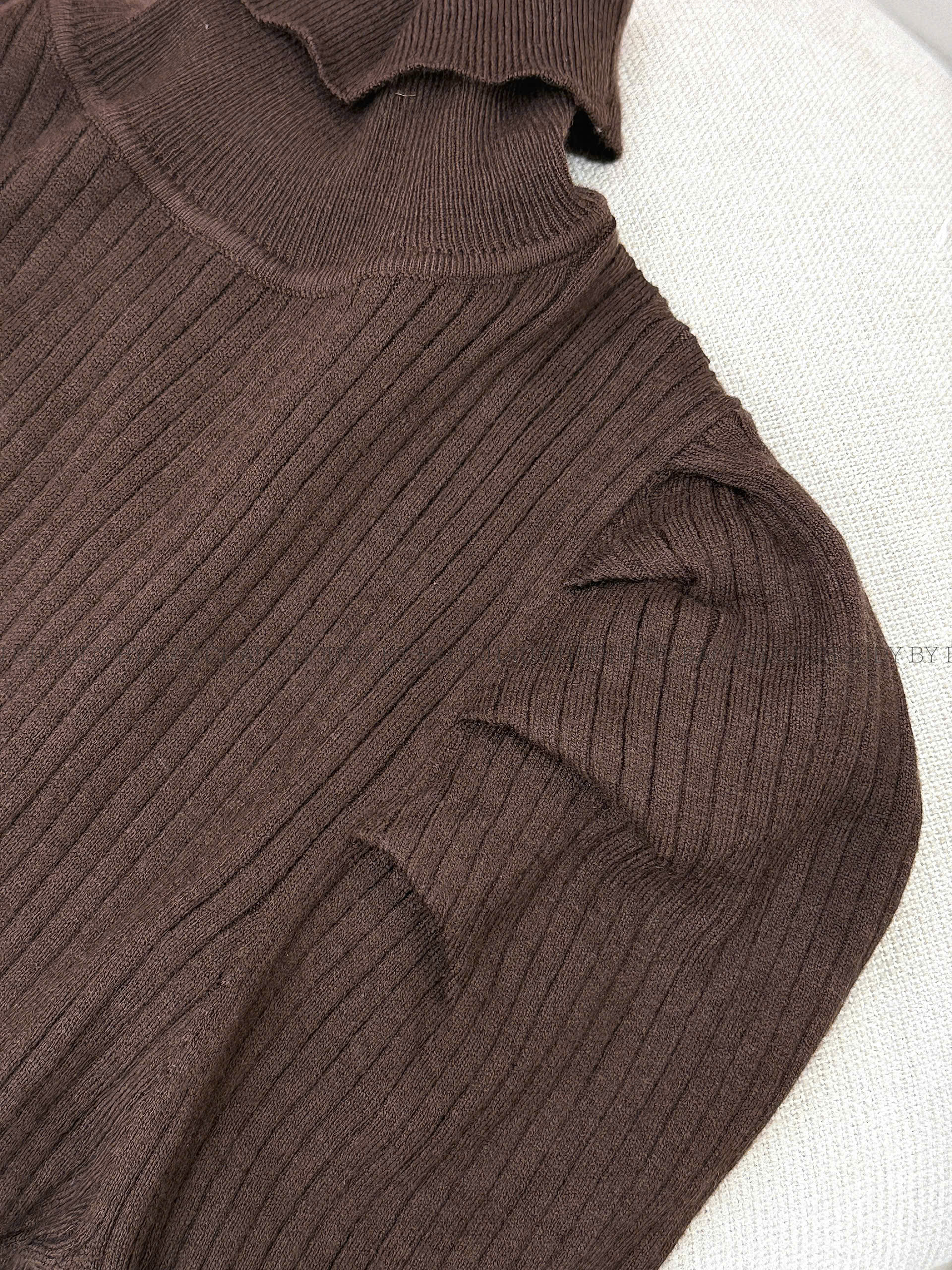 SALE A776 ÁO CỔ LỌ NÂU_thumbnail_4