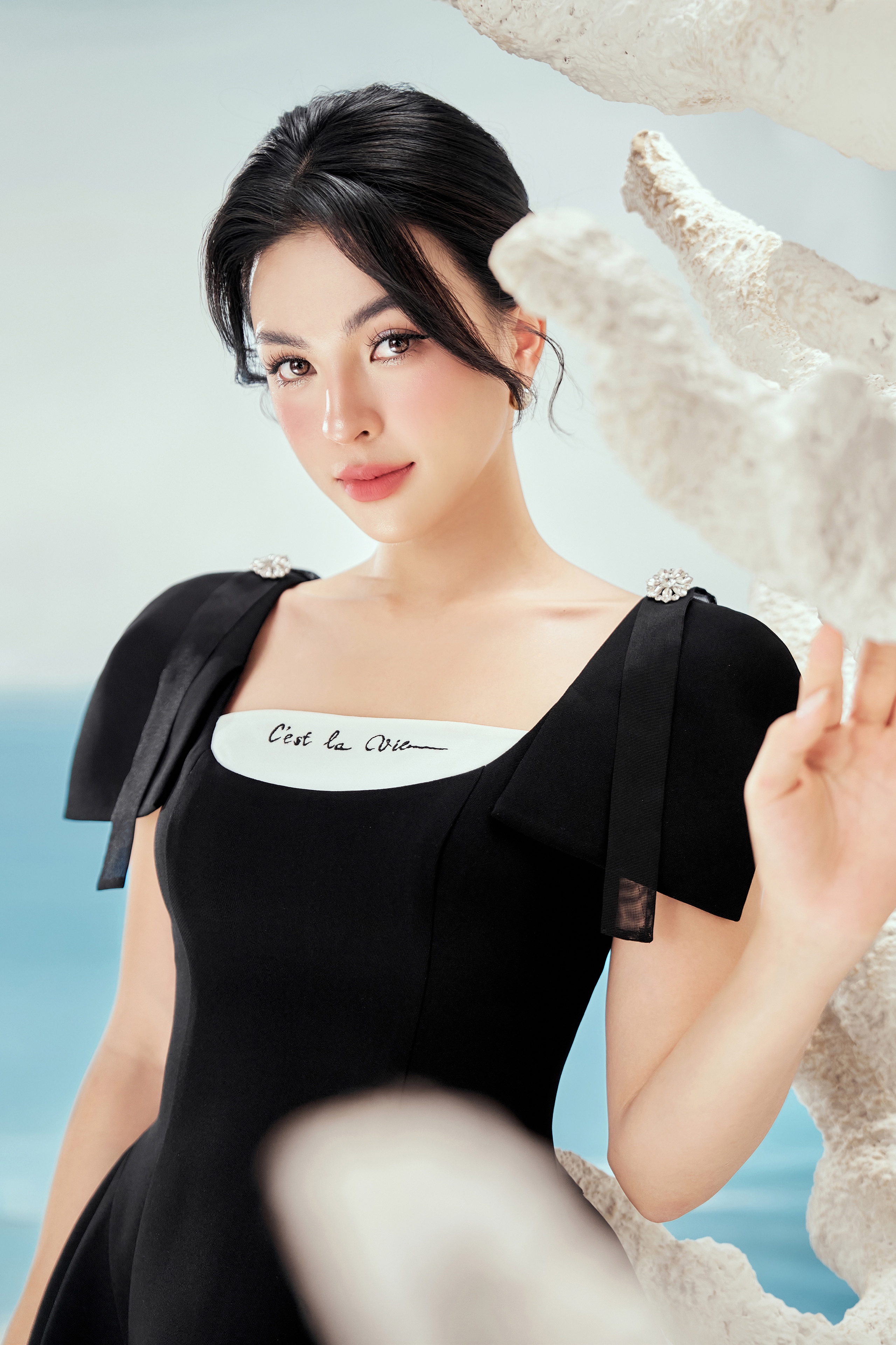 BLACK LINDSEY DRESS_thumbnail_7
