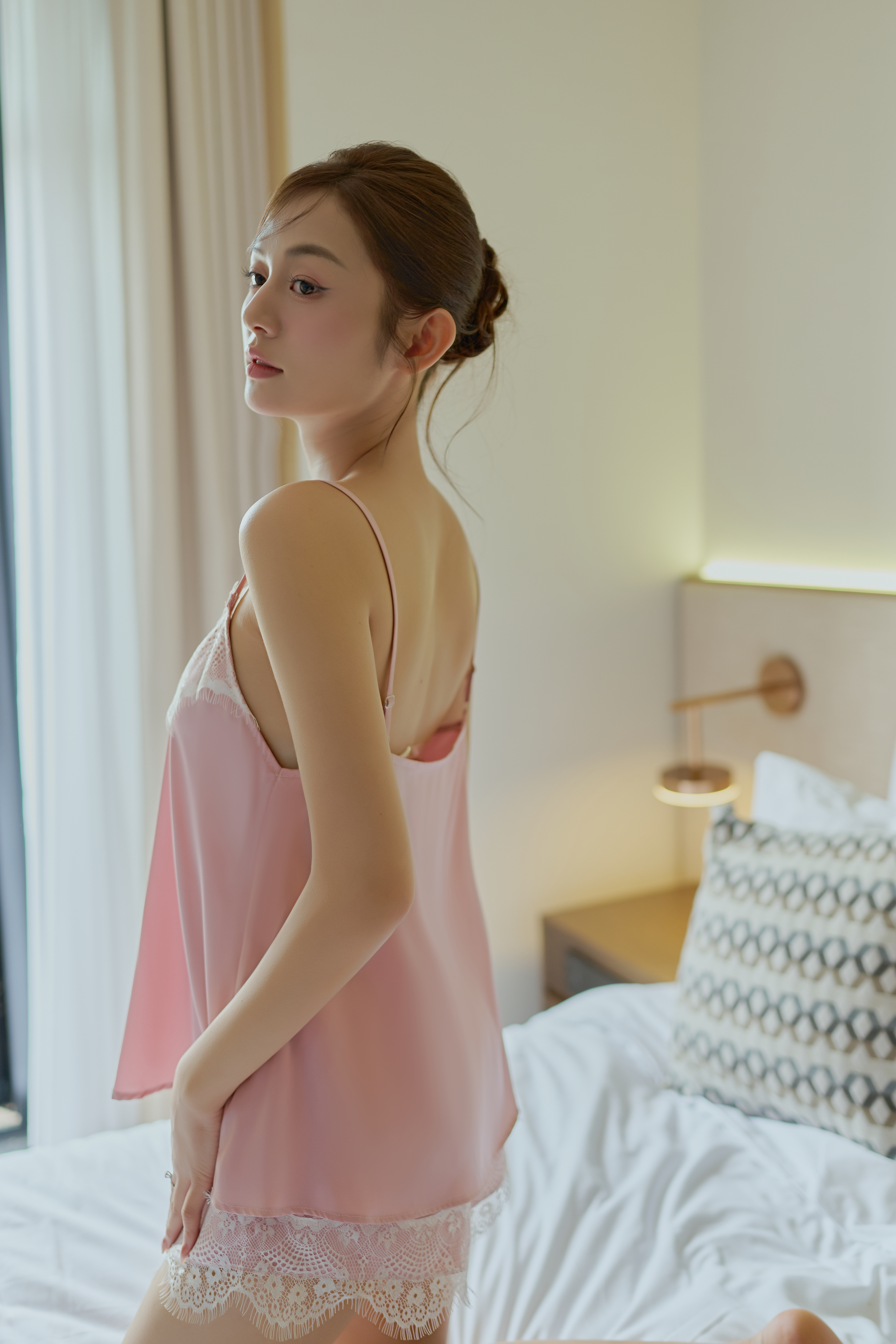 Bộ lụa áo 2 dây, quần cộc BN596_thumbnail_8