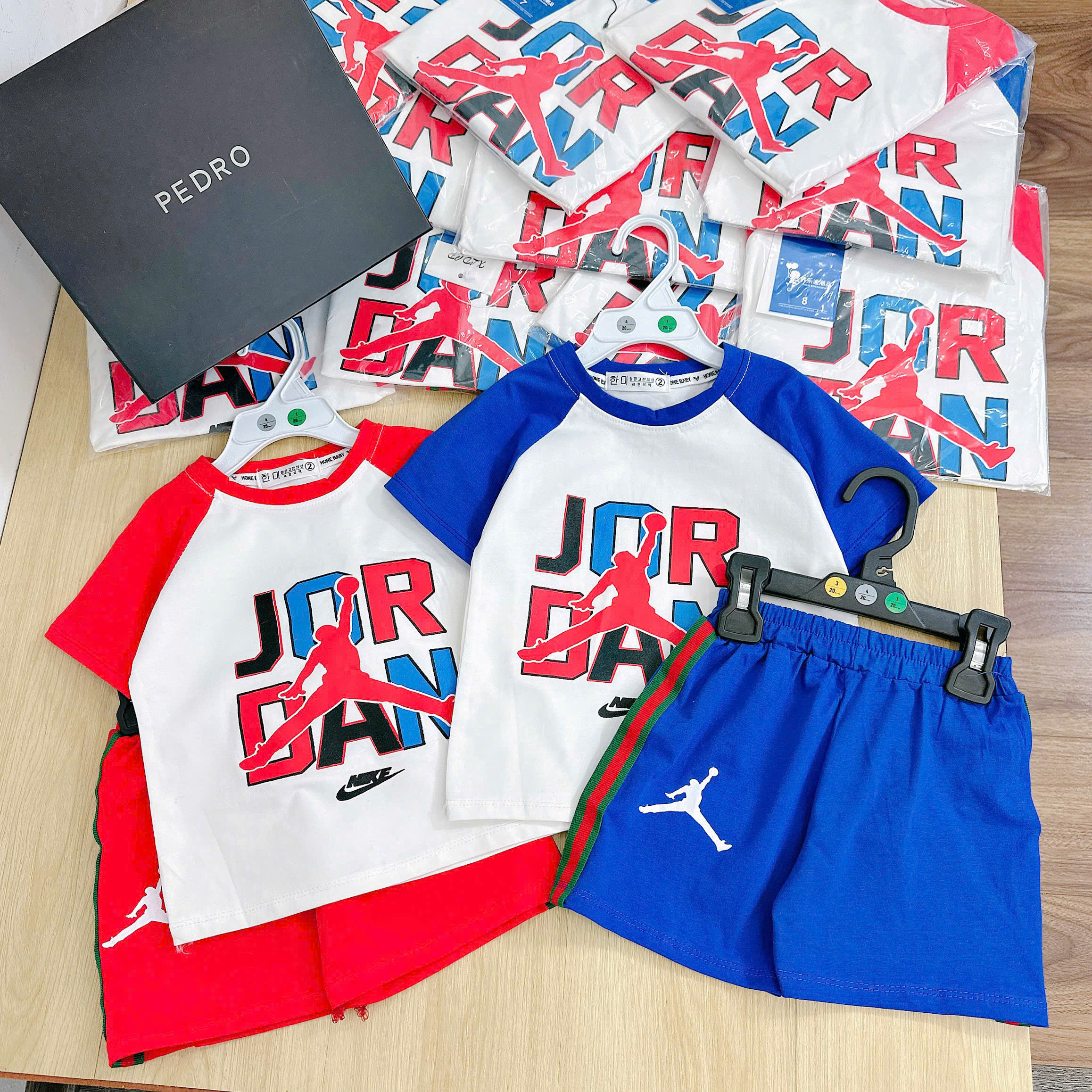 D79 BỘ JORDAN PHỐI TAY- A117.1493_thumbnail_2