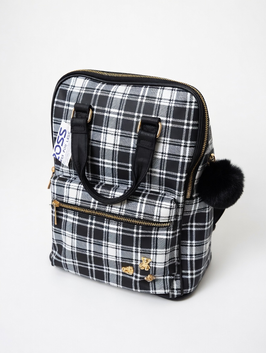 Balo Nữ Caro Đen Trắng – Phối Charm Lông Sang Chảnh, Phong Cách Hàn Quốc