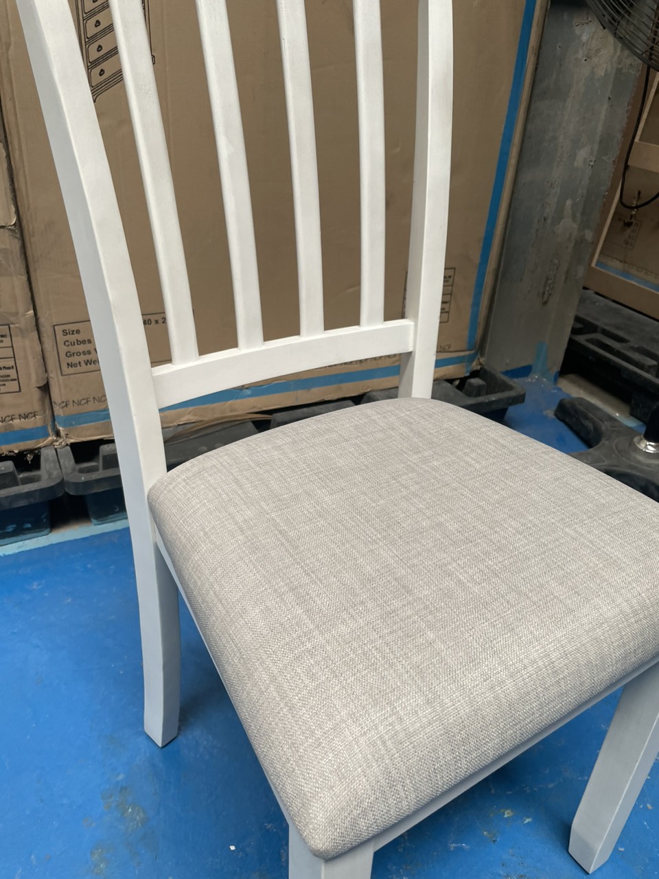 Ghế Ladder White thanh dọc_thumbnail_5