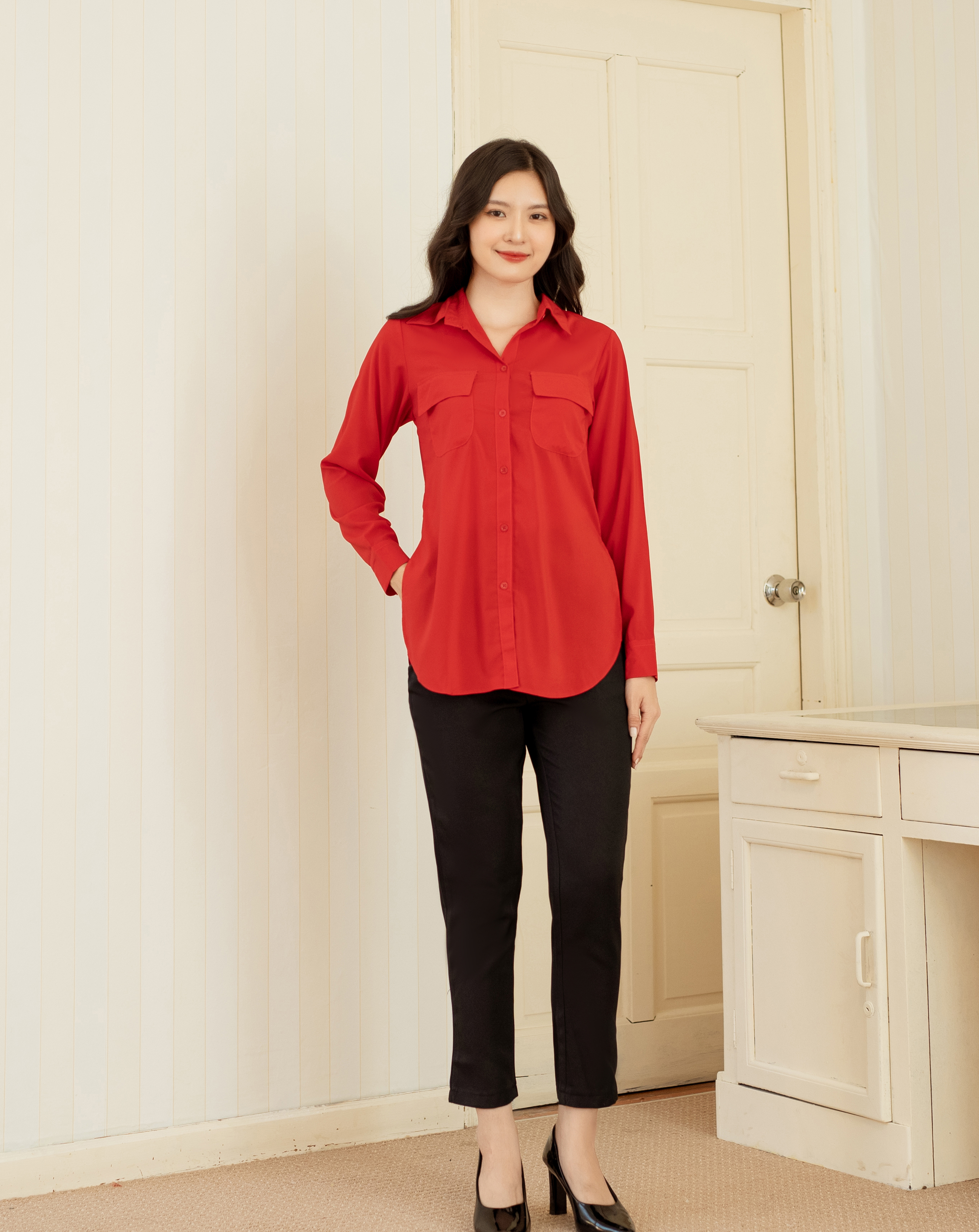 Sơ mi form dài xẻ eo cao xinh xắn_thumbnail_28